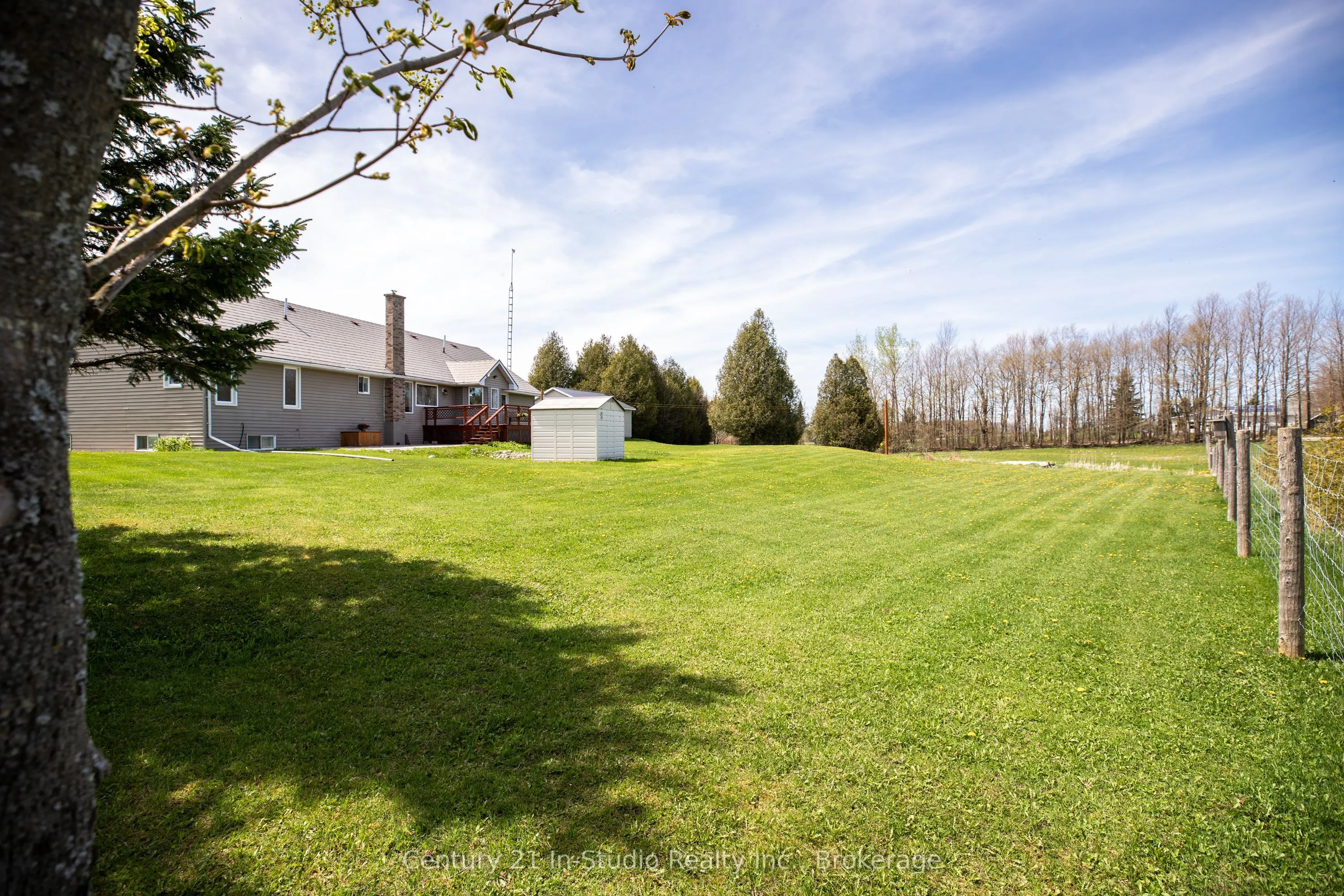 453157 Grey Road 2
