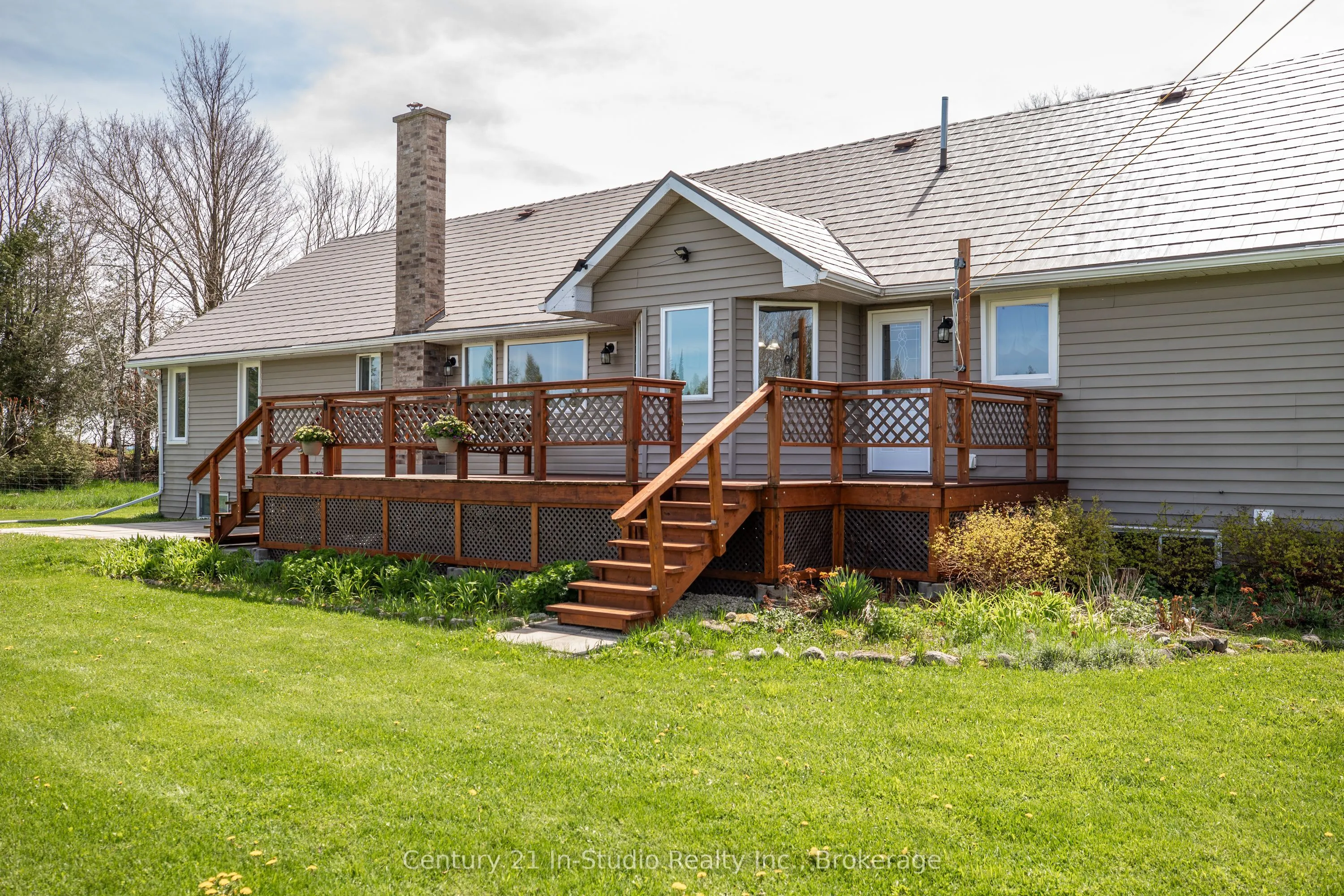 453157 Grey Road 2