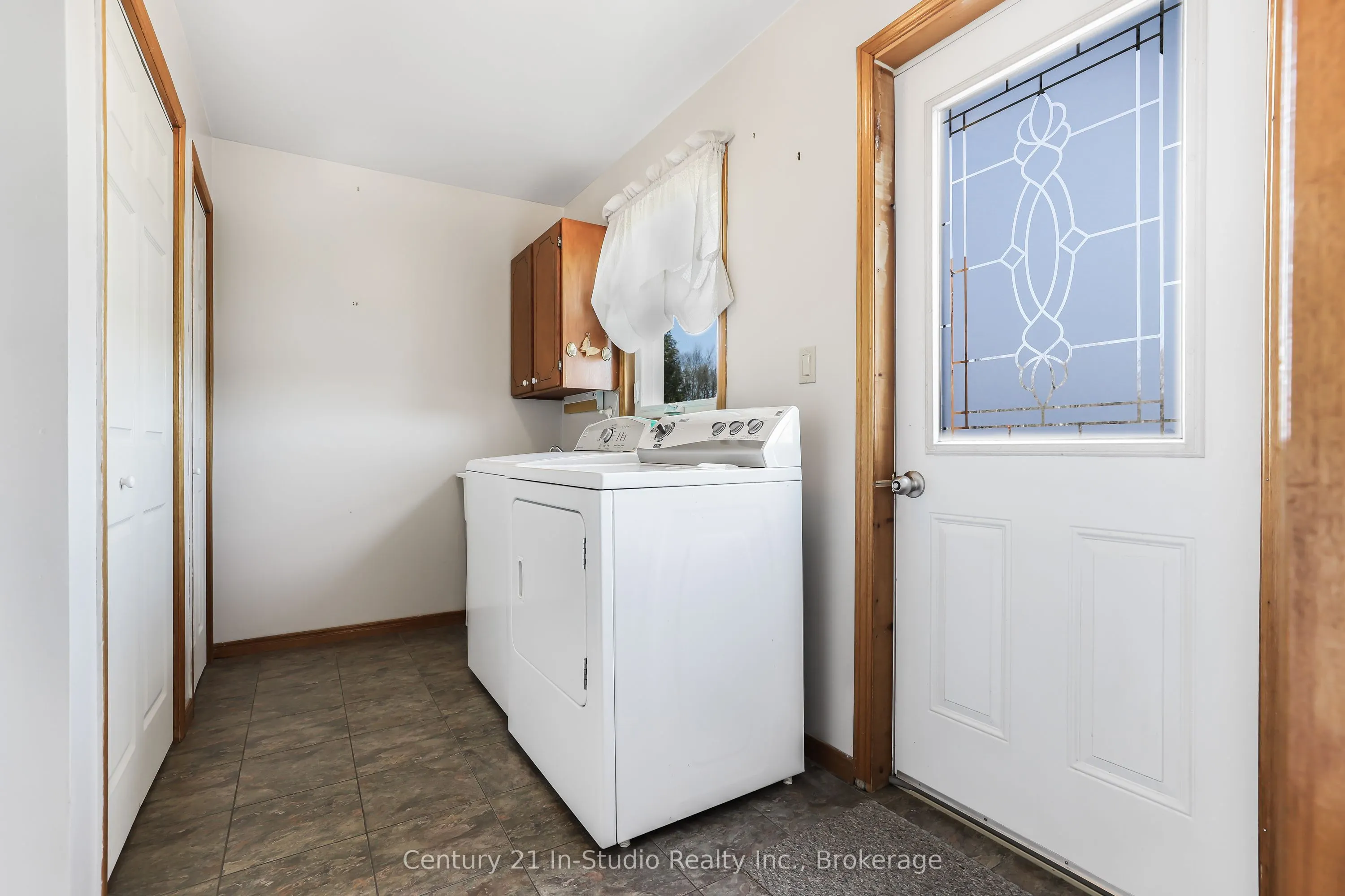 453157 Grey Road 2