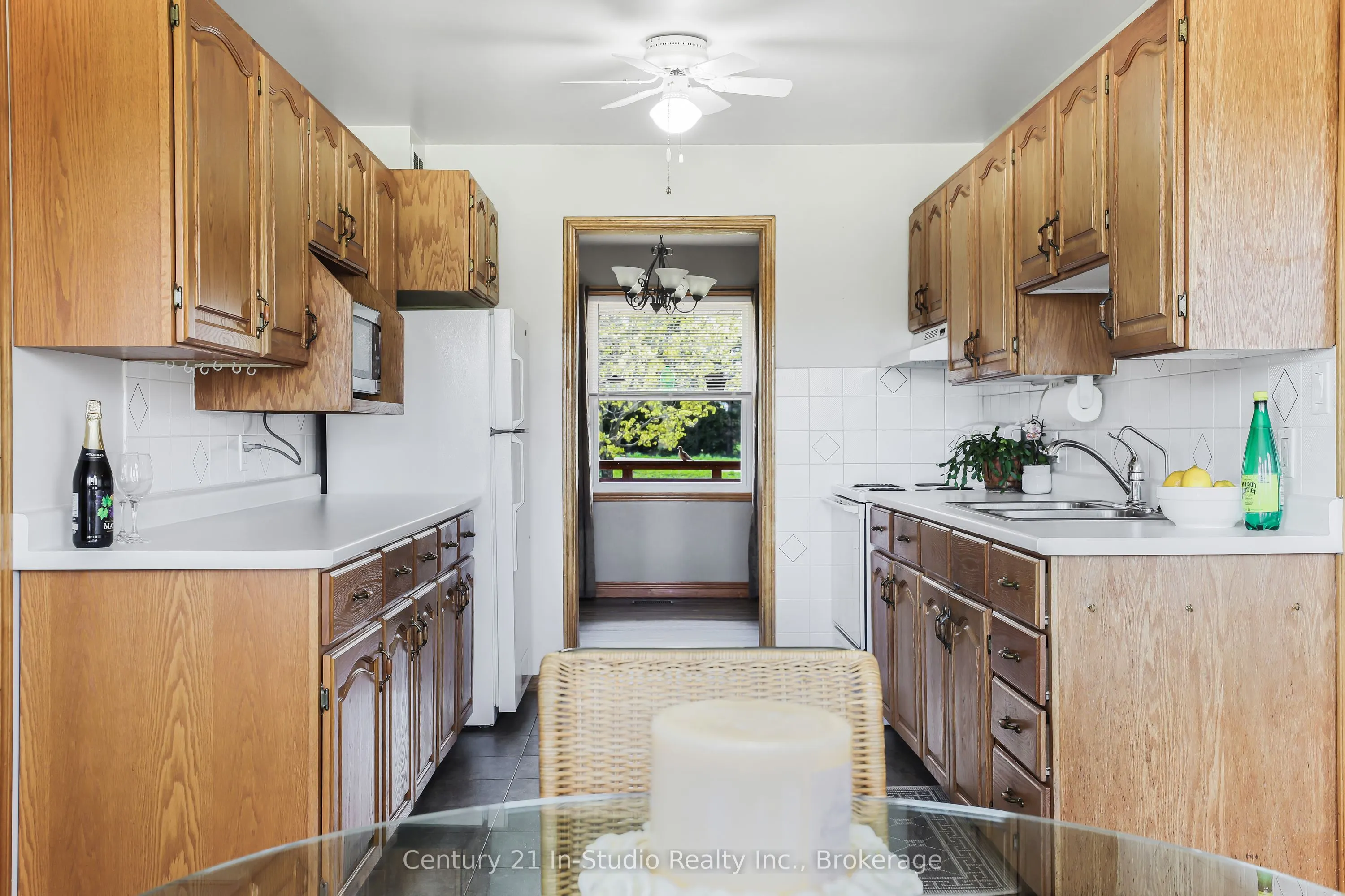 453157 Grey Road 2