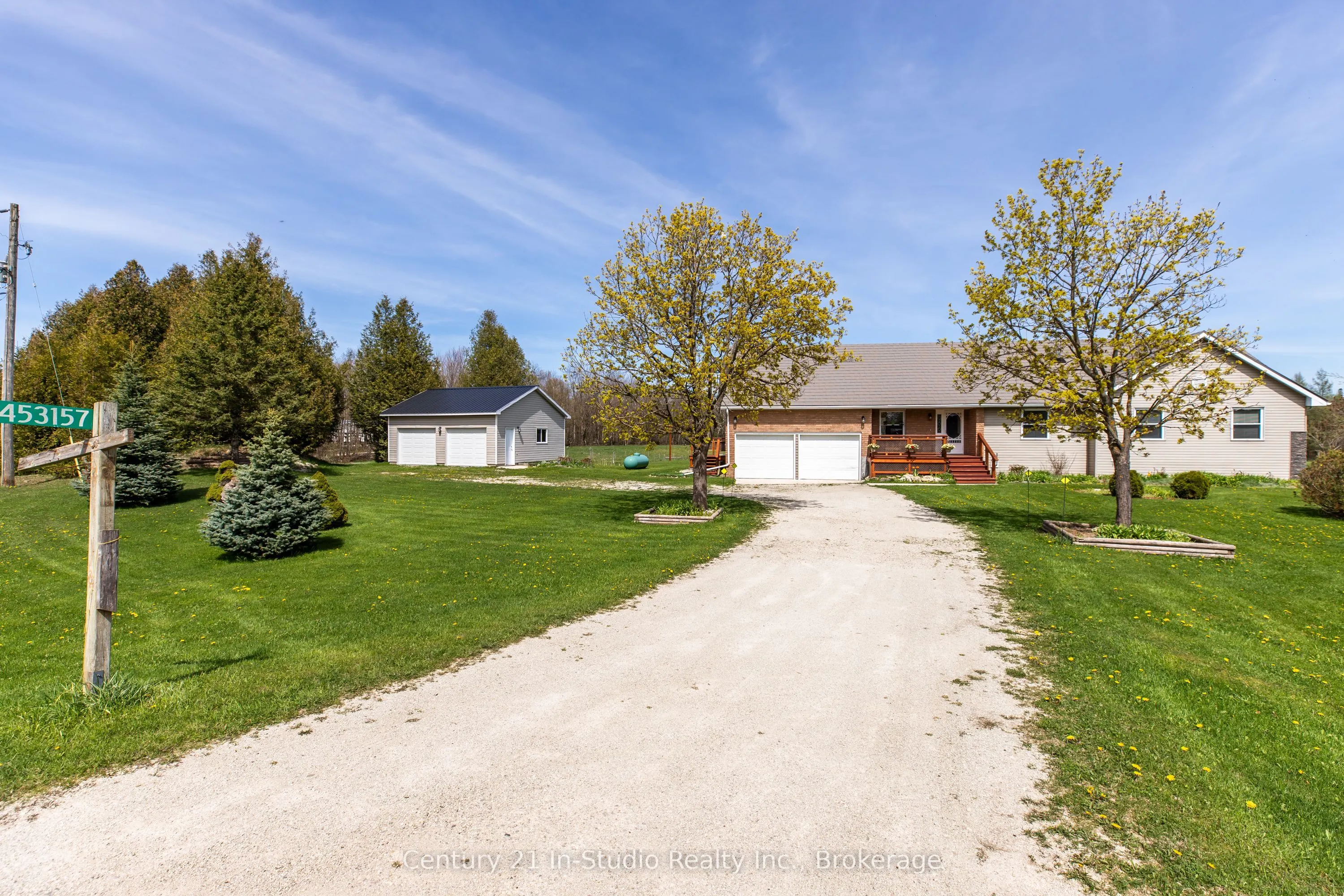 453157 Grey Road 2