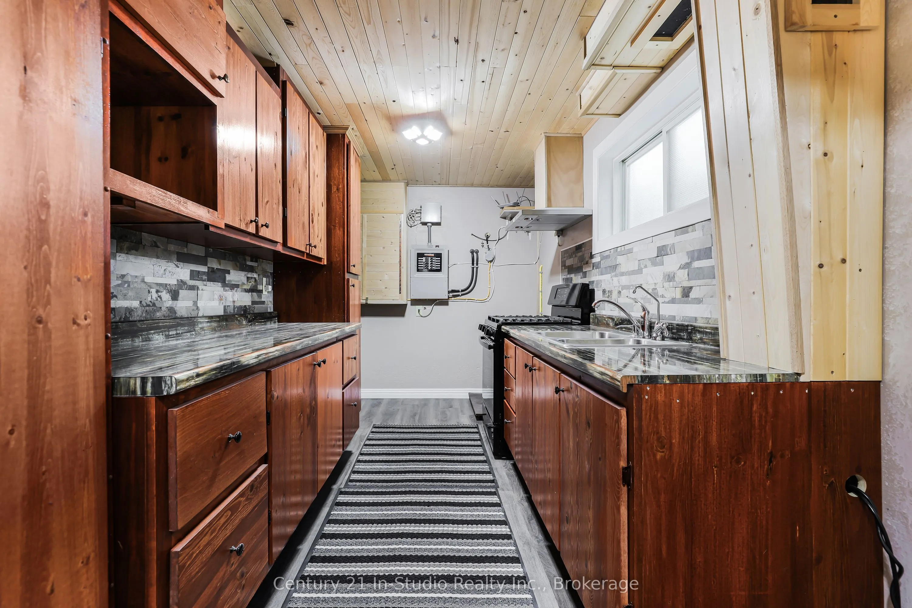 453157 Grey Road 2
