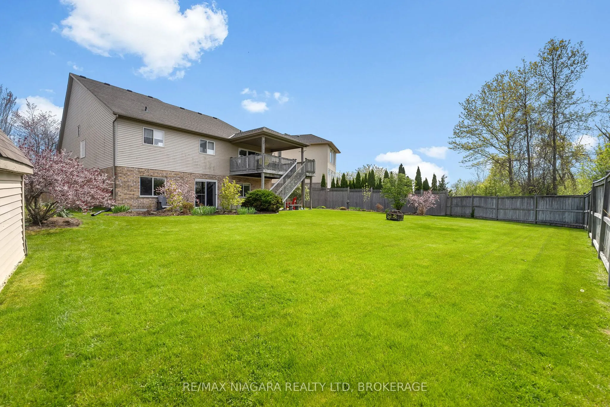 8311 VEGTER Court