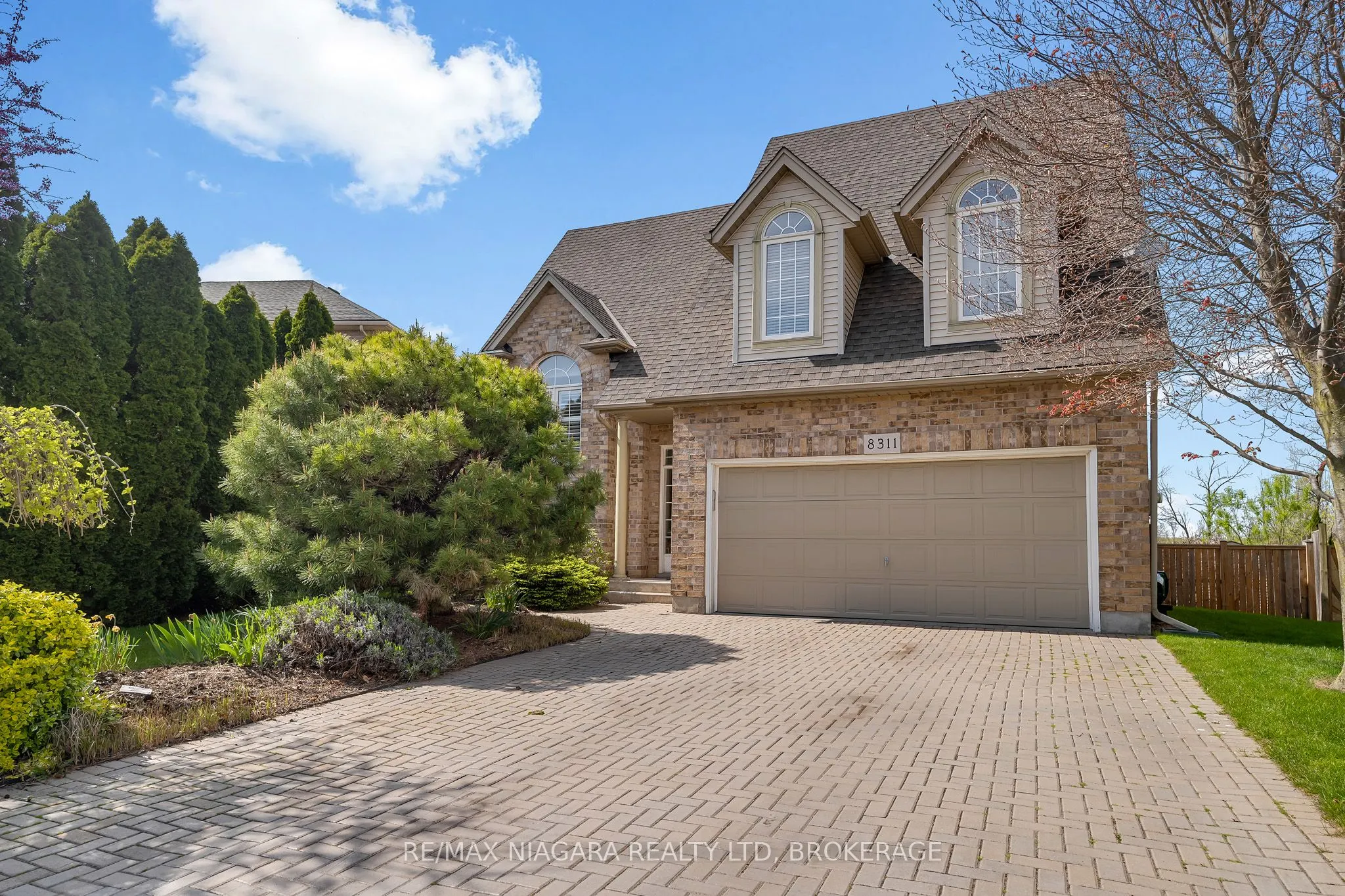 8311 VEGTER Court