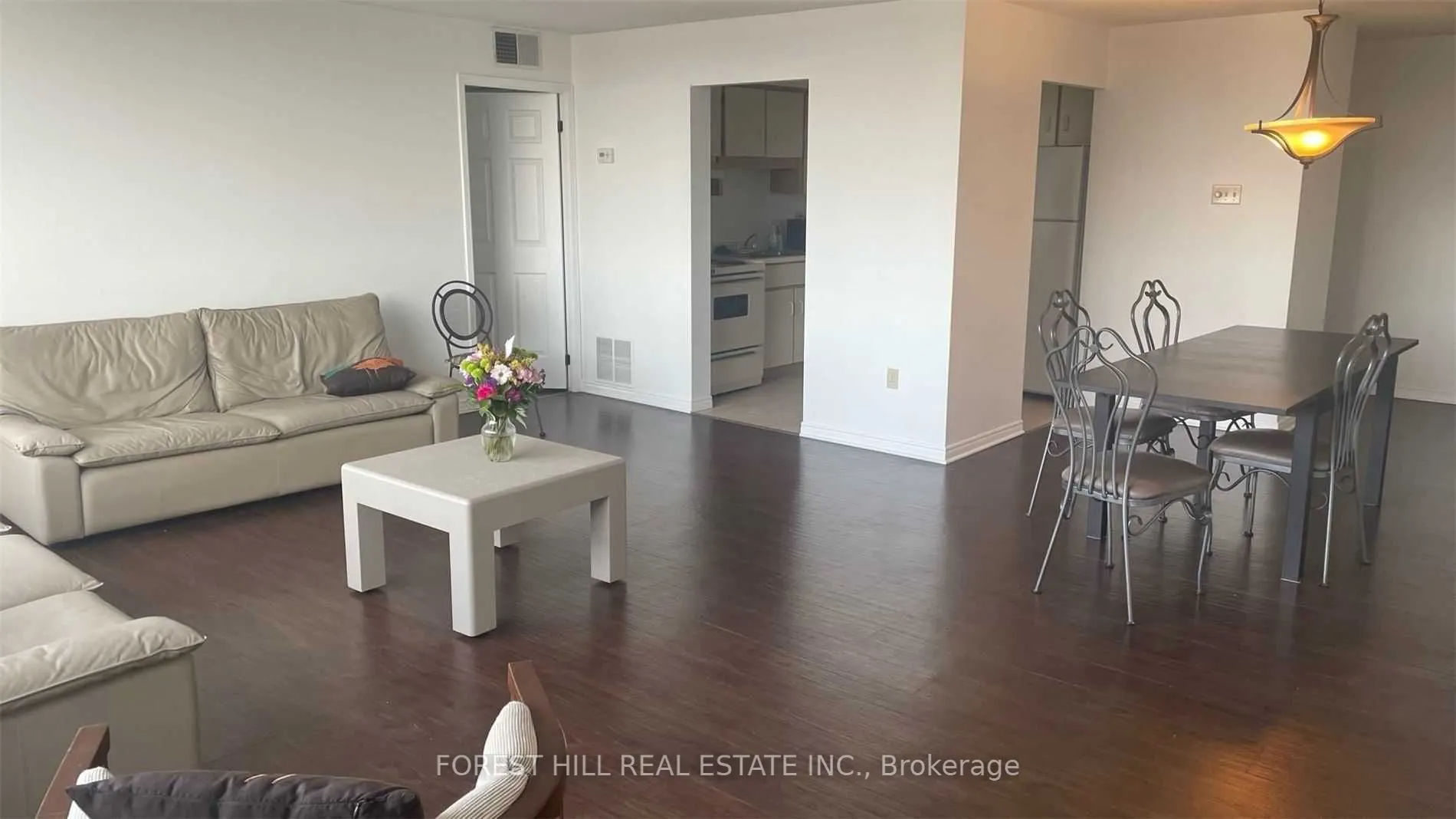 695 Richmond Street, #1111
