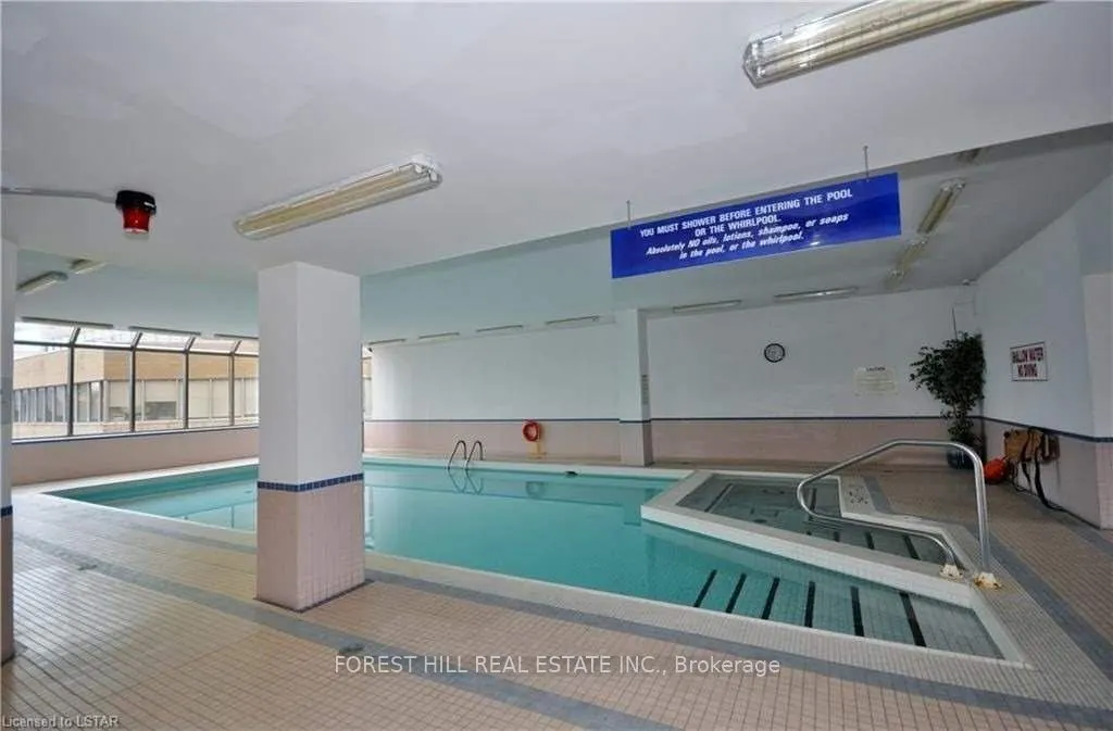 695 Richmond Street, #1111