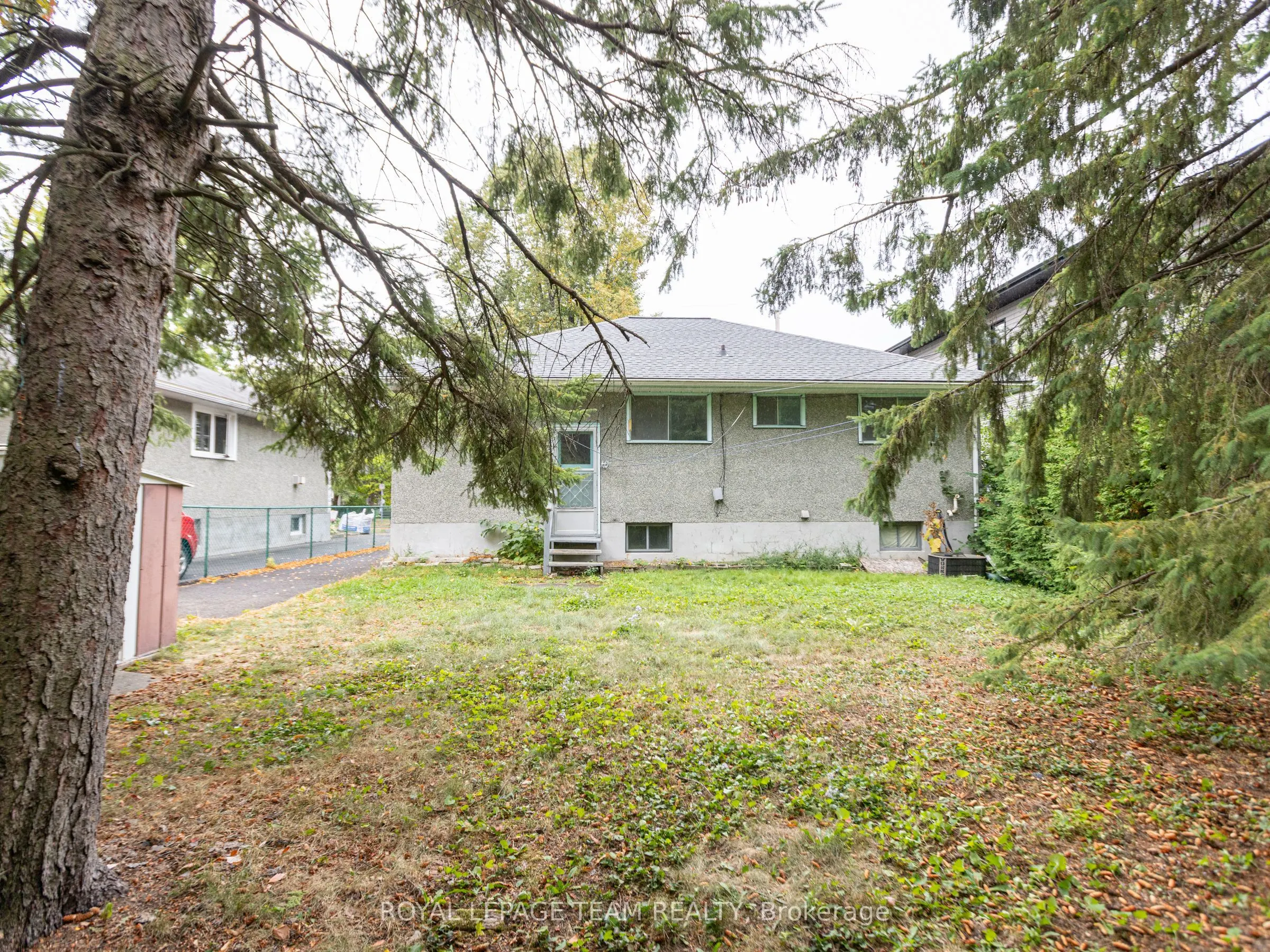 1231 Ridgemont Avenue