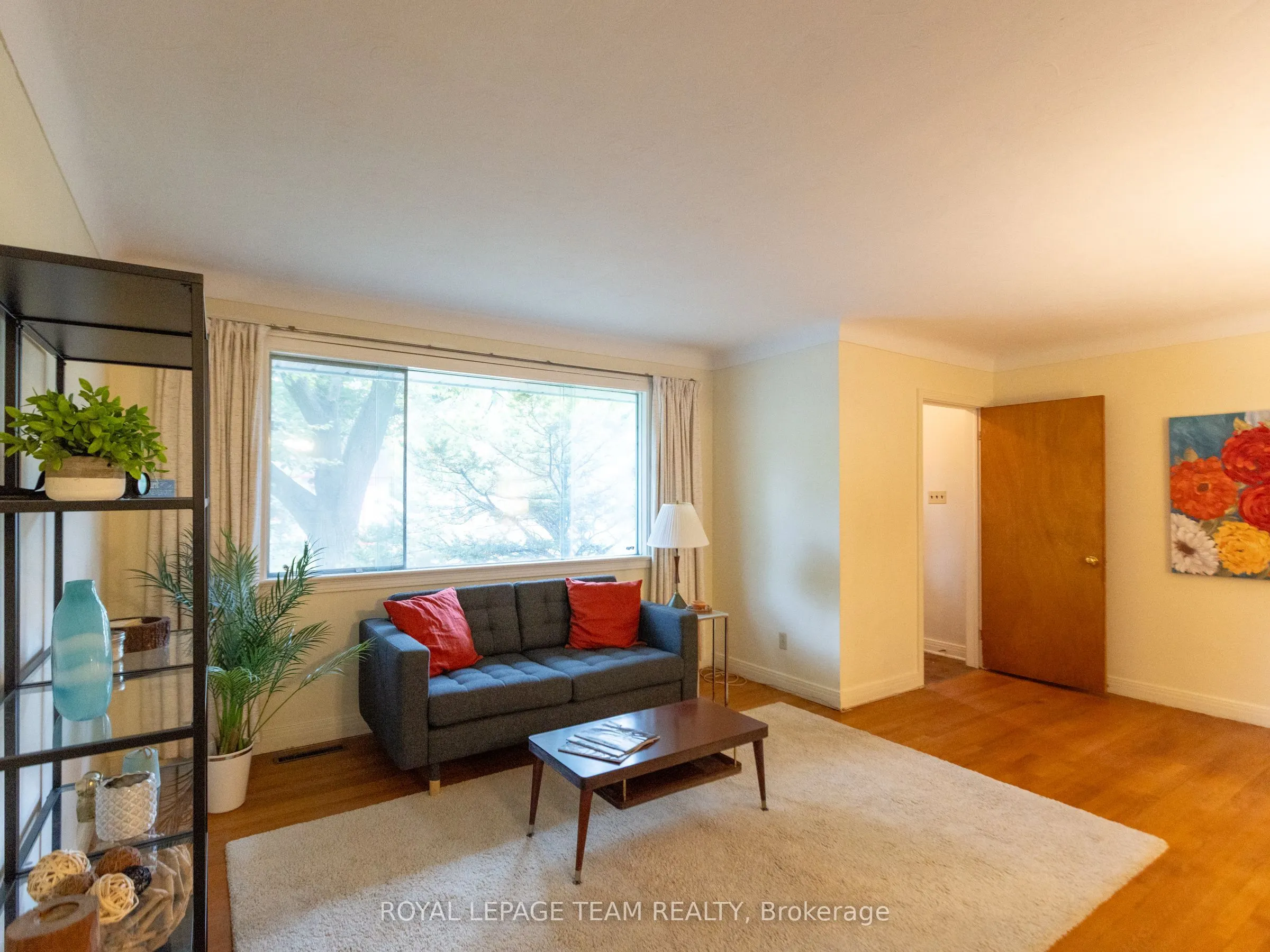 1231 Ridgemont Avenue
