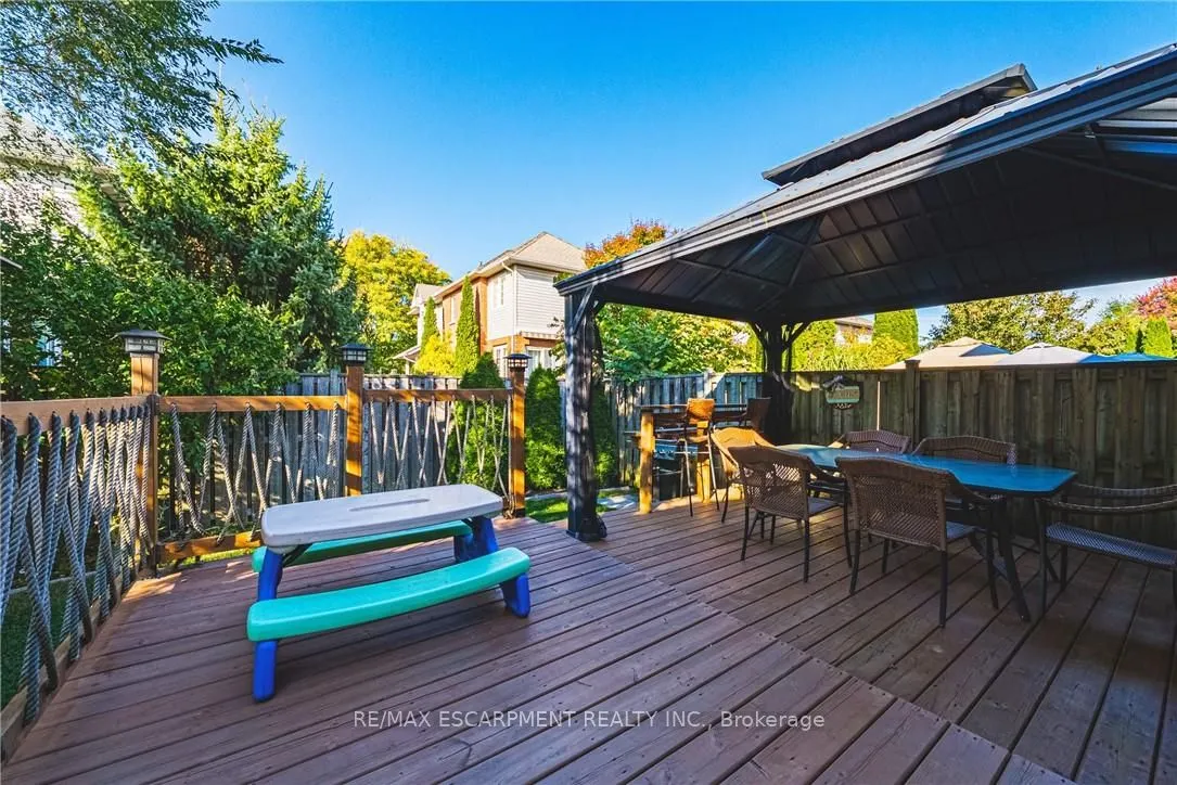 55 Morwick Drive