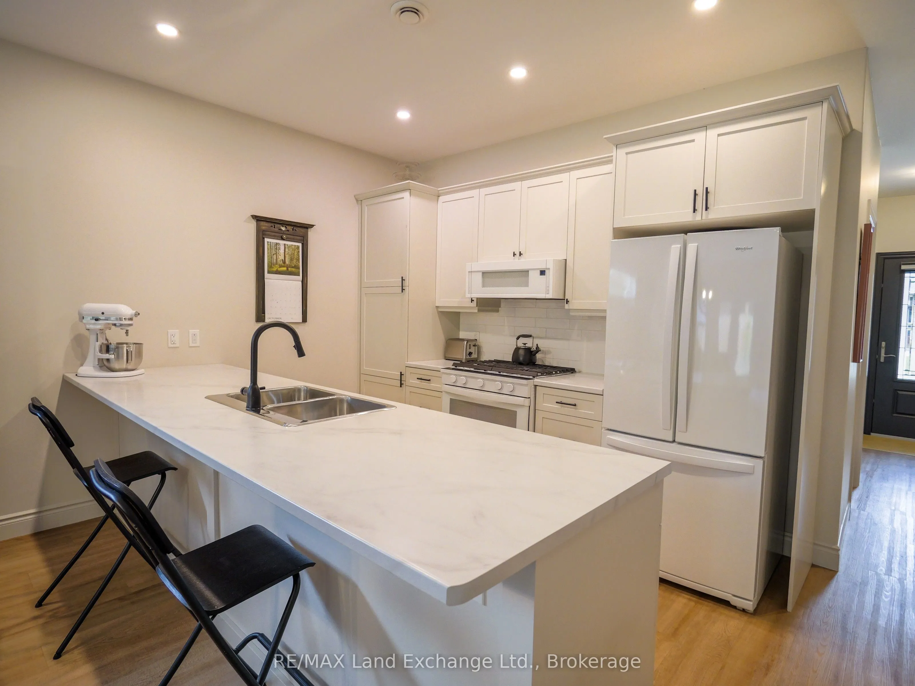 775 Campbell Avenue, #1