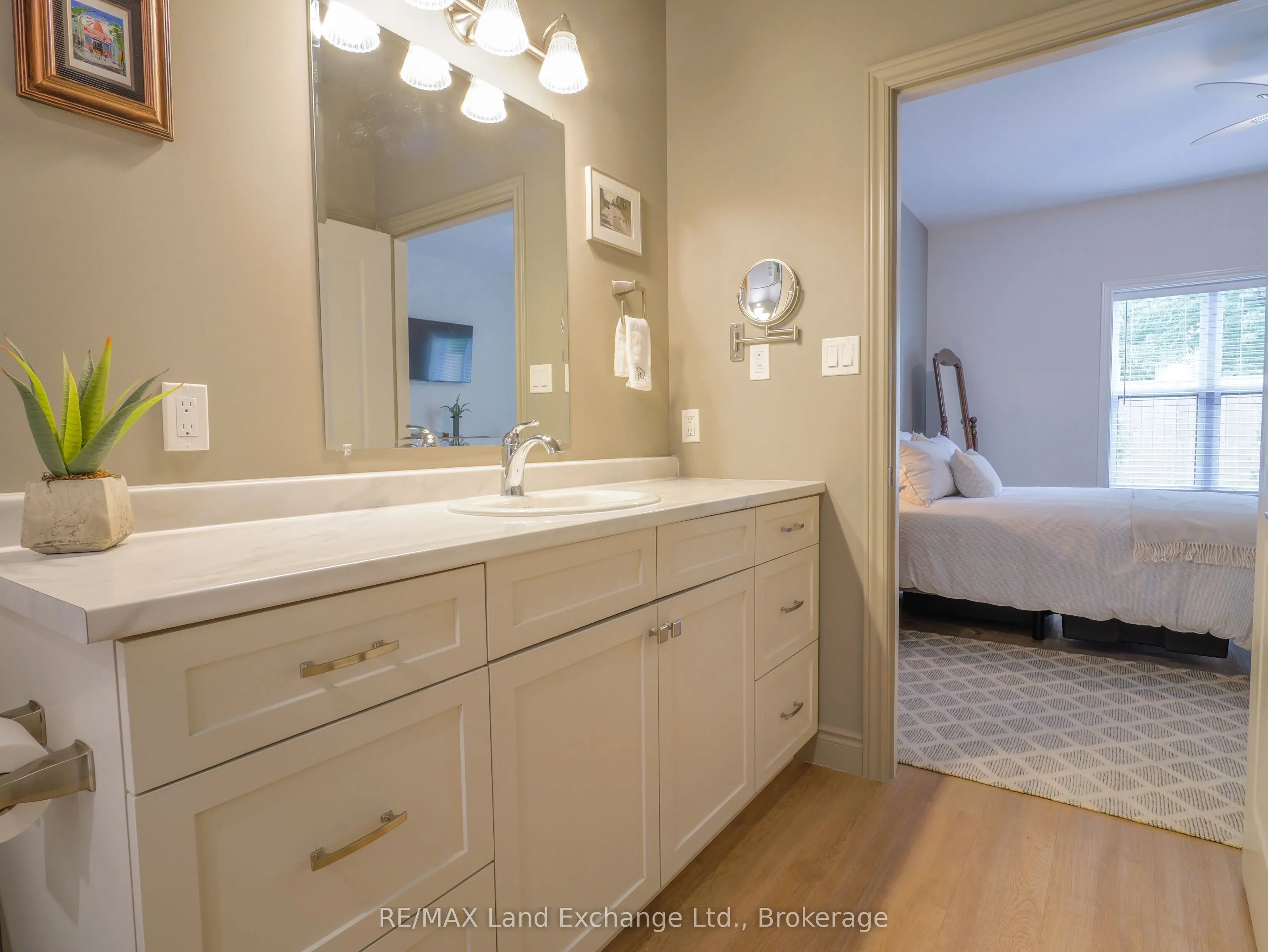 775 Campbell Avenue, #1