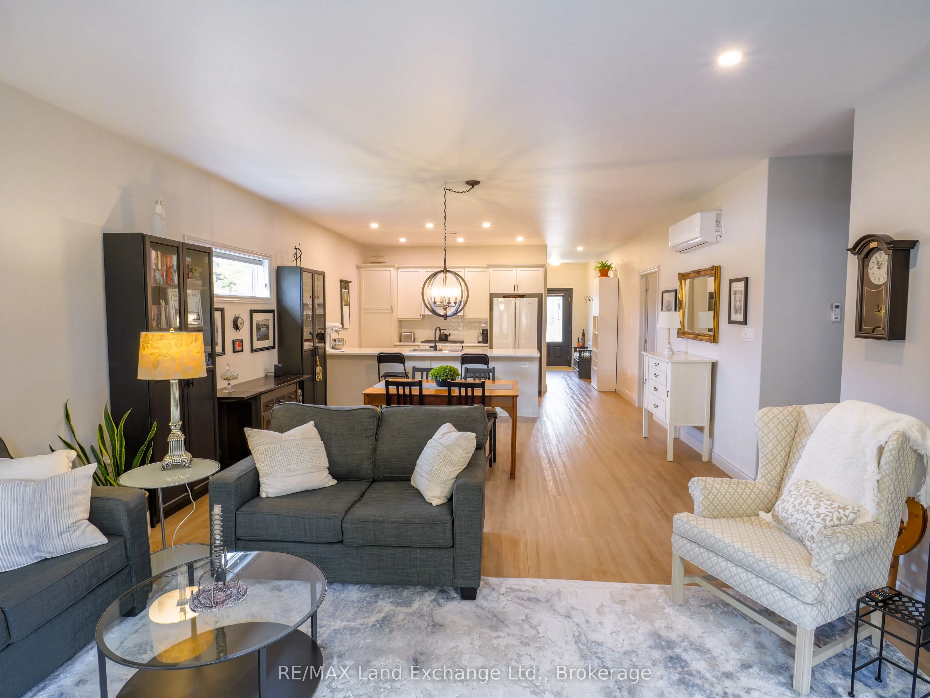 775 Campbell Avenue, #1