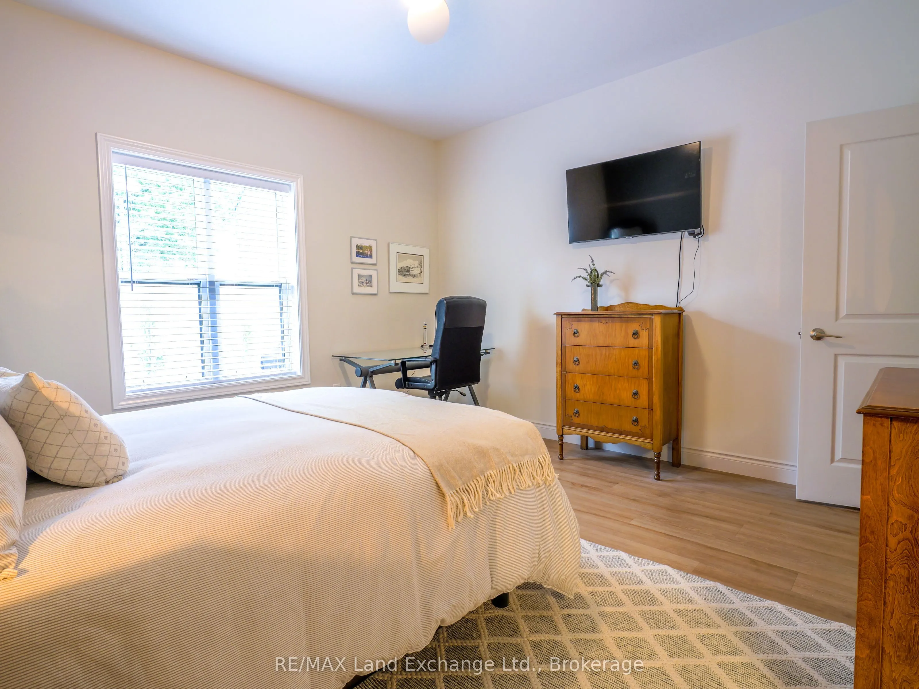 775 Campbell Avenue, #1