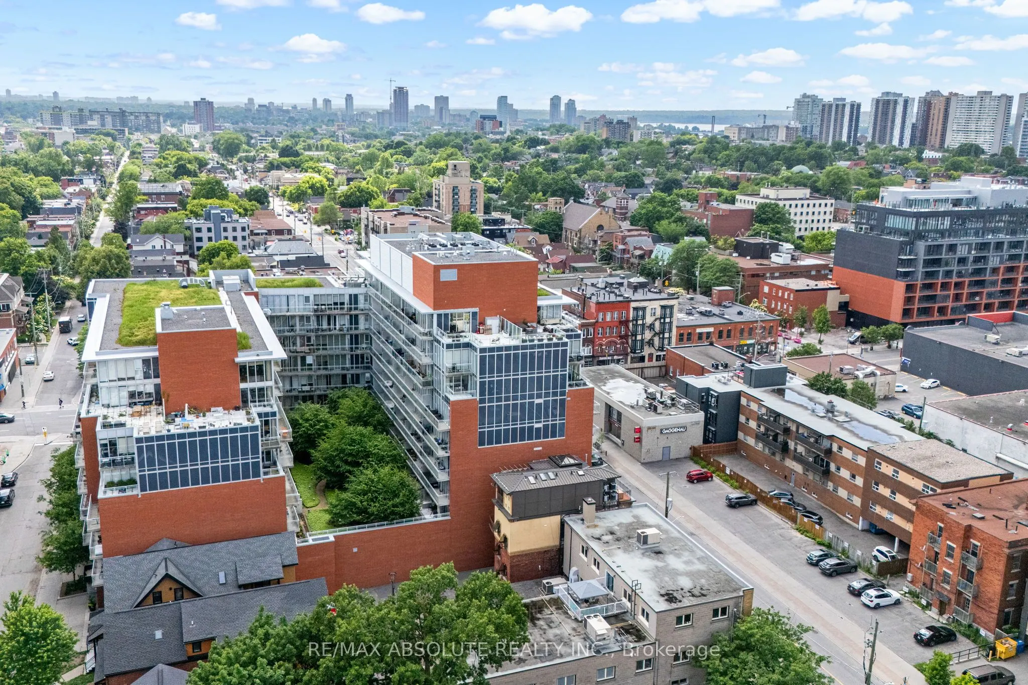 354 Gladstone Avenue, #906