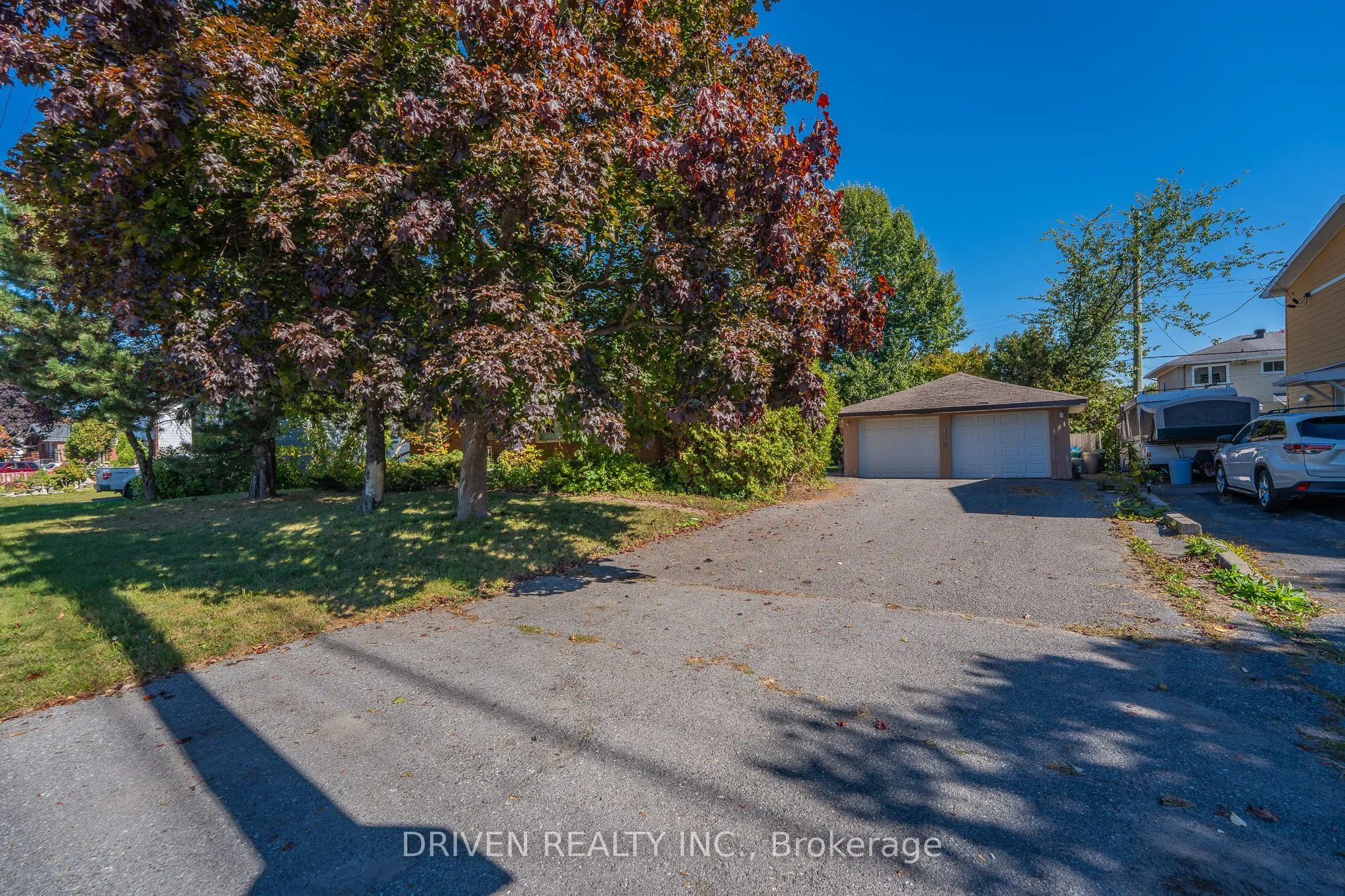2175 St Laurent Boulevard