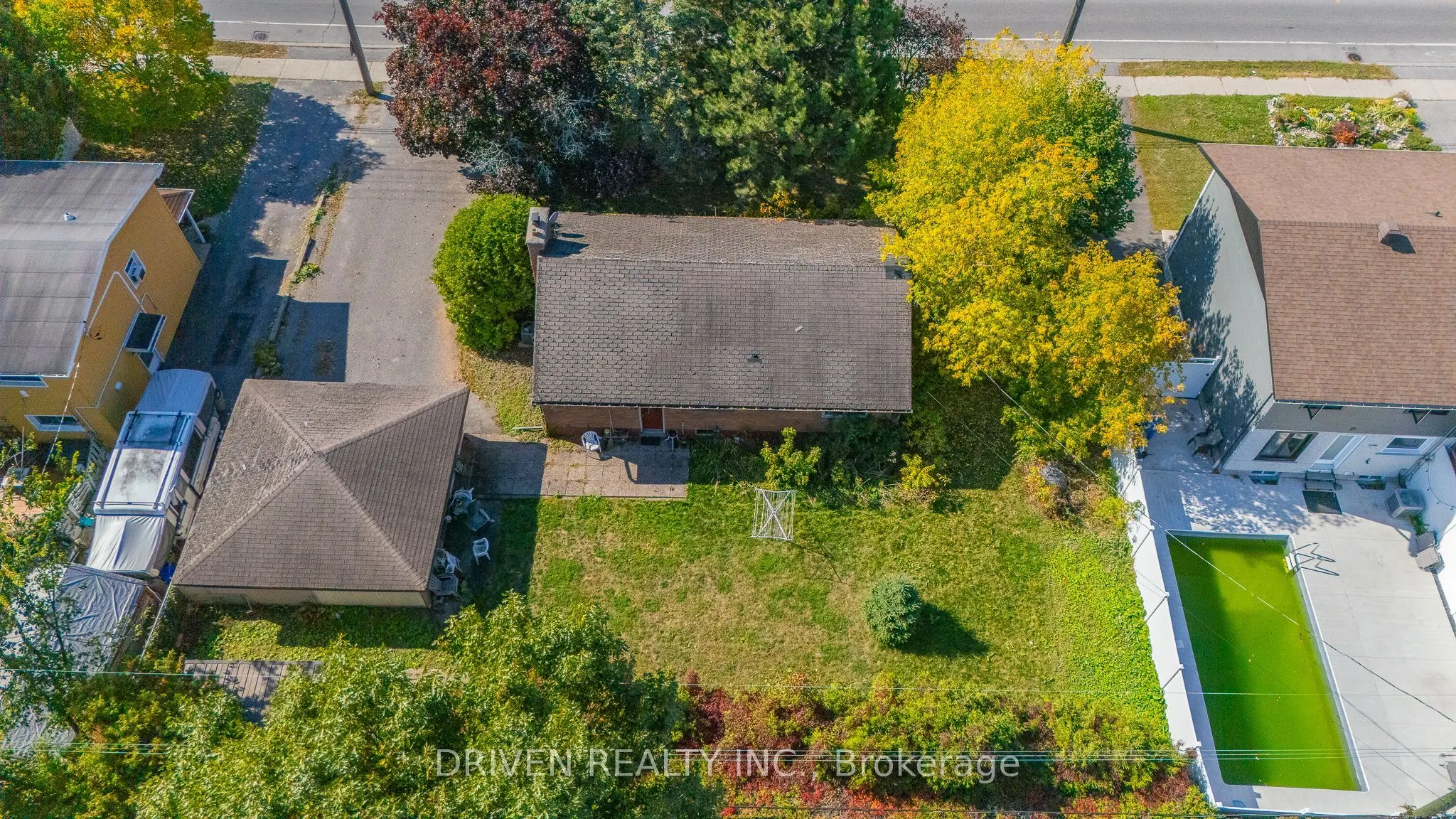 2175 St Laurent Boulevard