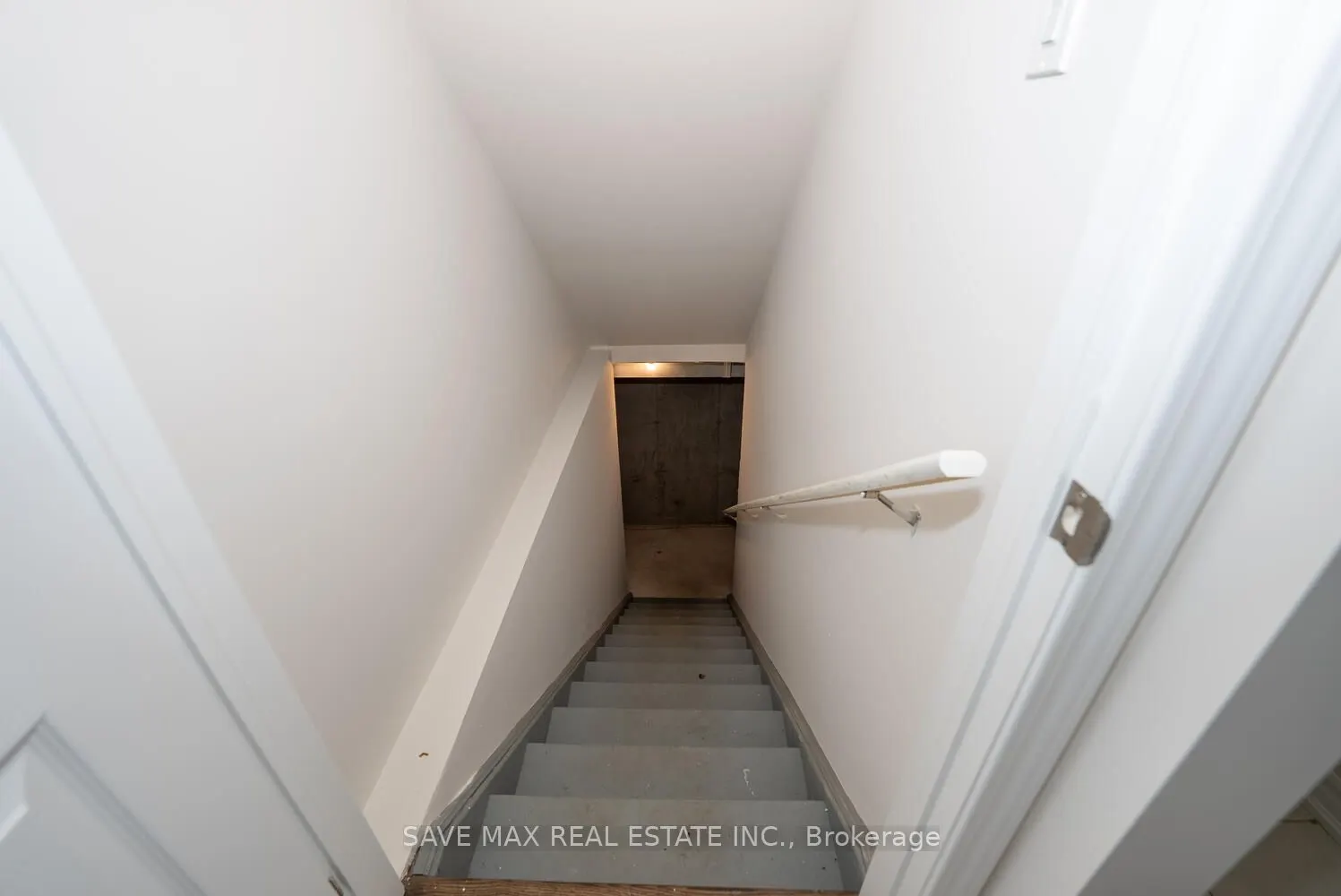 73 Forestwalk Street