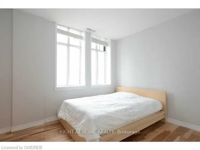 36 JAMES Street S, #1406
