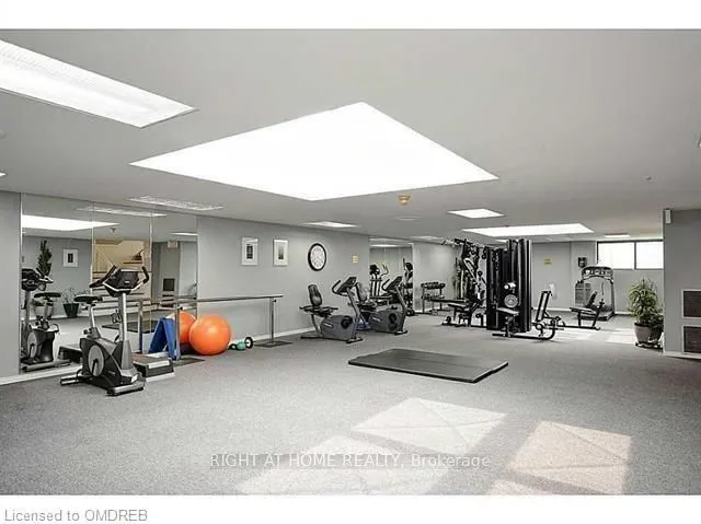 36 JAMES Street S, #1406