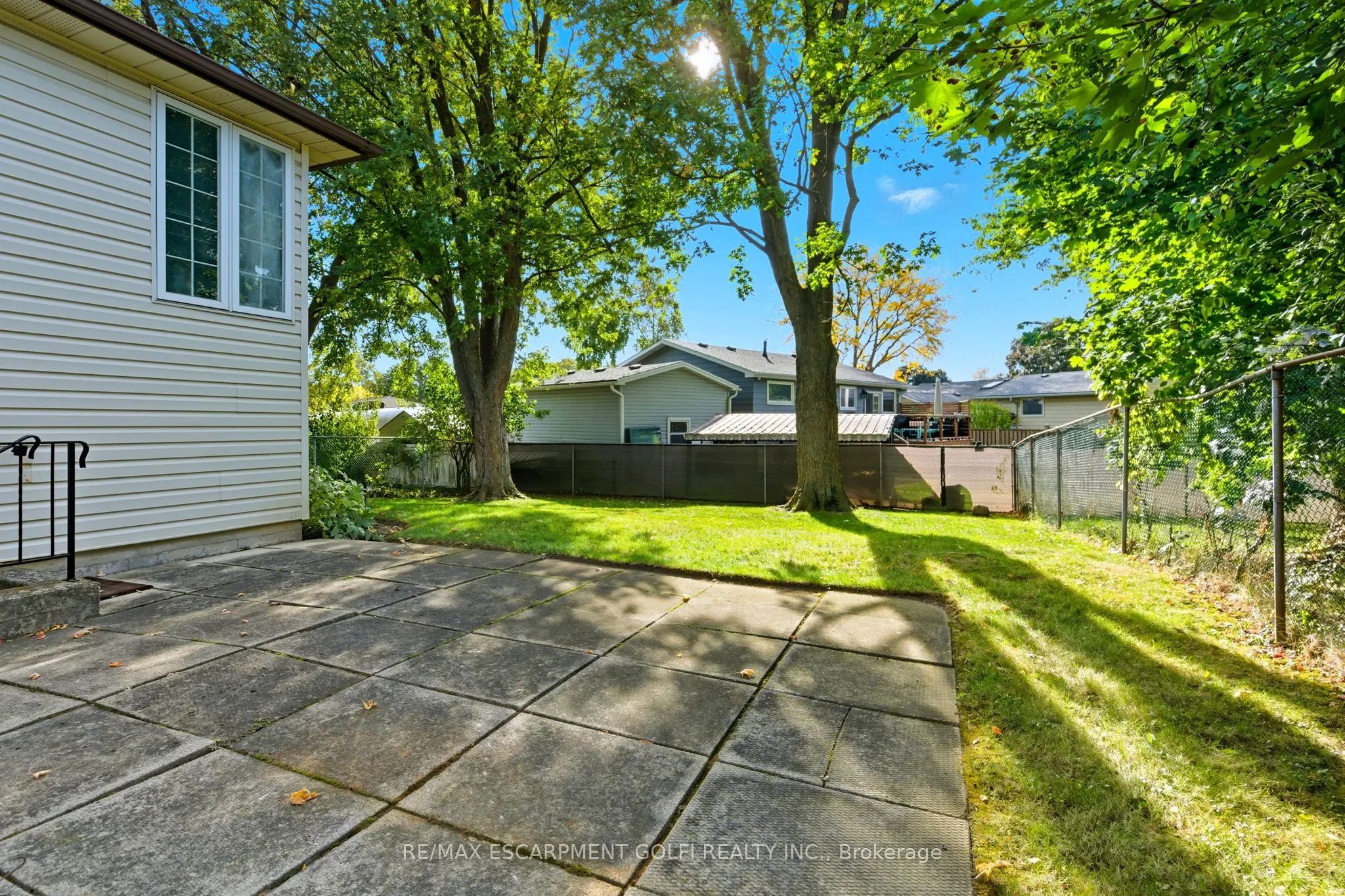 7 Farmer Court