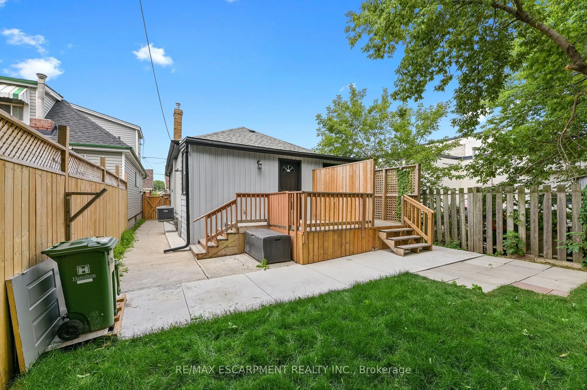 54 Craigmiller Avenue, #Upper