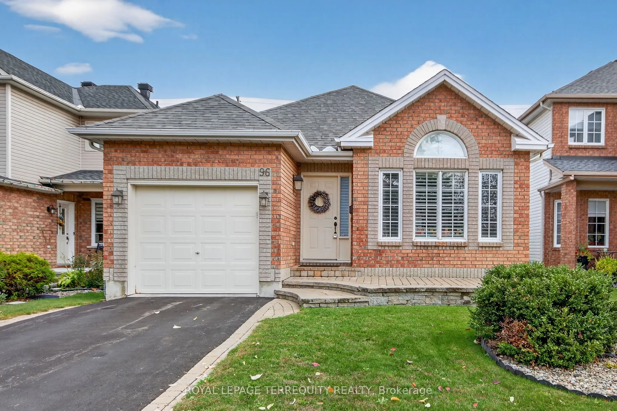 96 Allanford Avenue