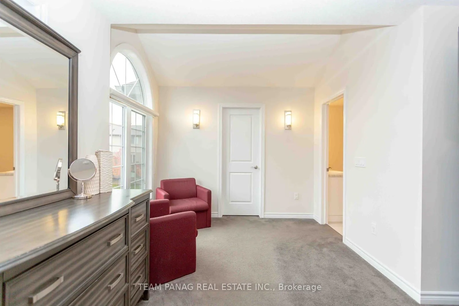 3400 CASTLE ROCK Place, #105