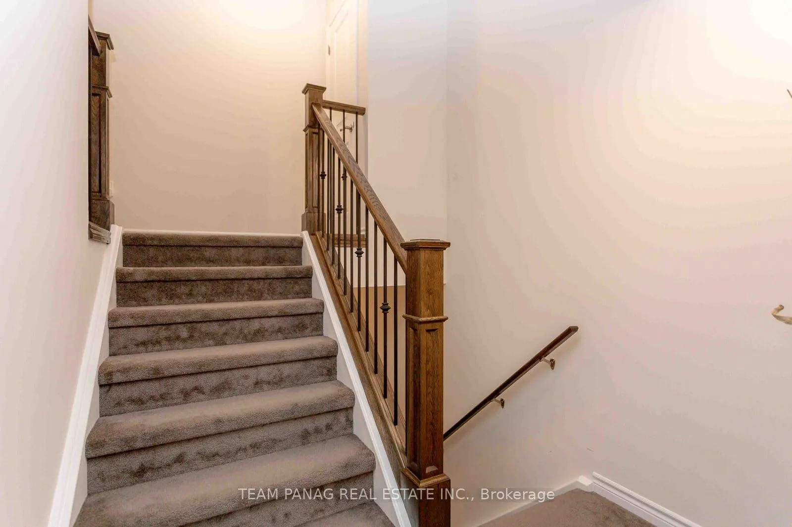 3400 CASTLE ROCK Place, #105