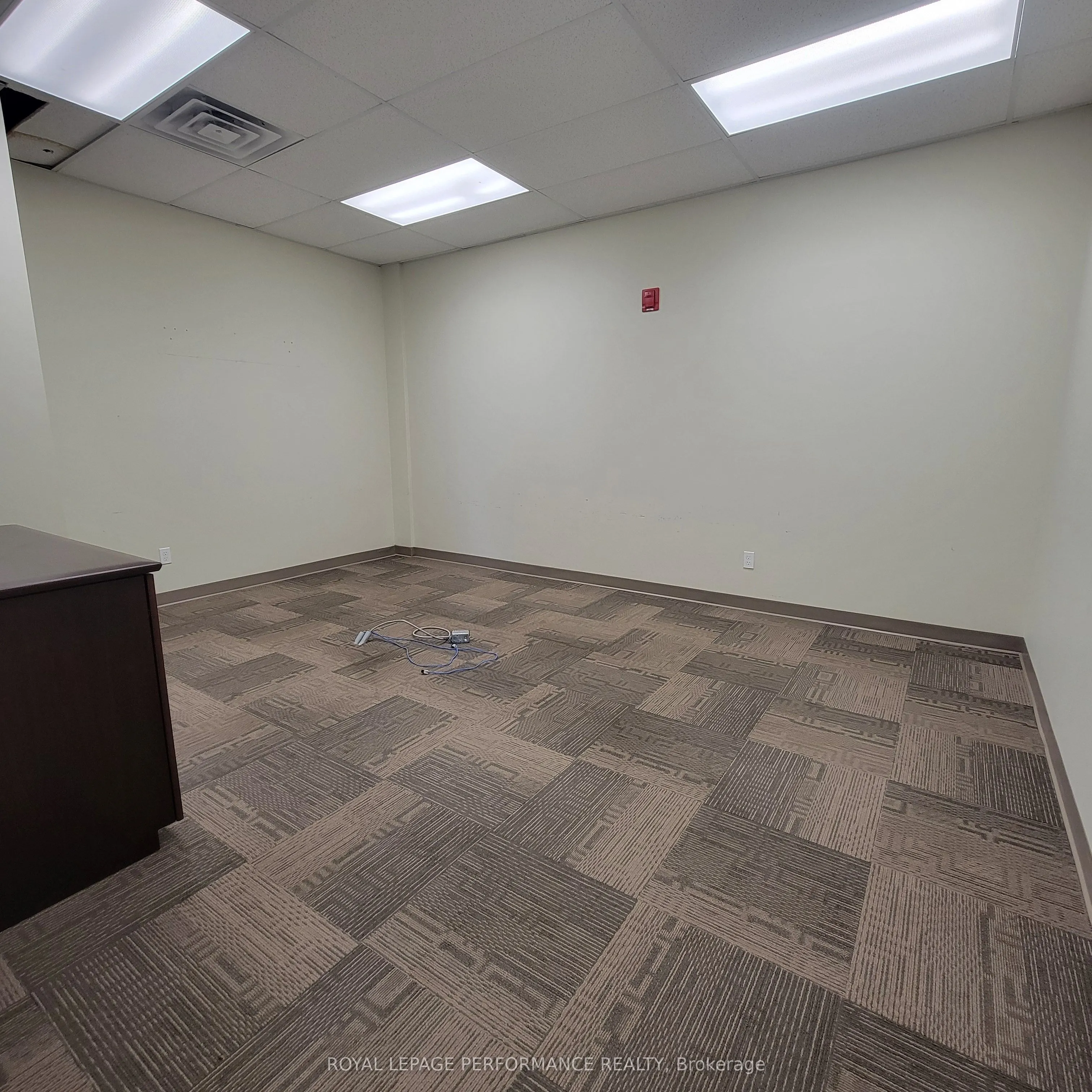 4471 INNES Road, #200