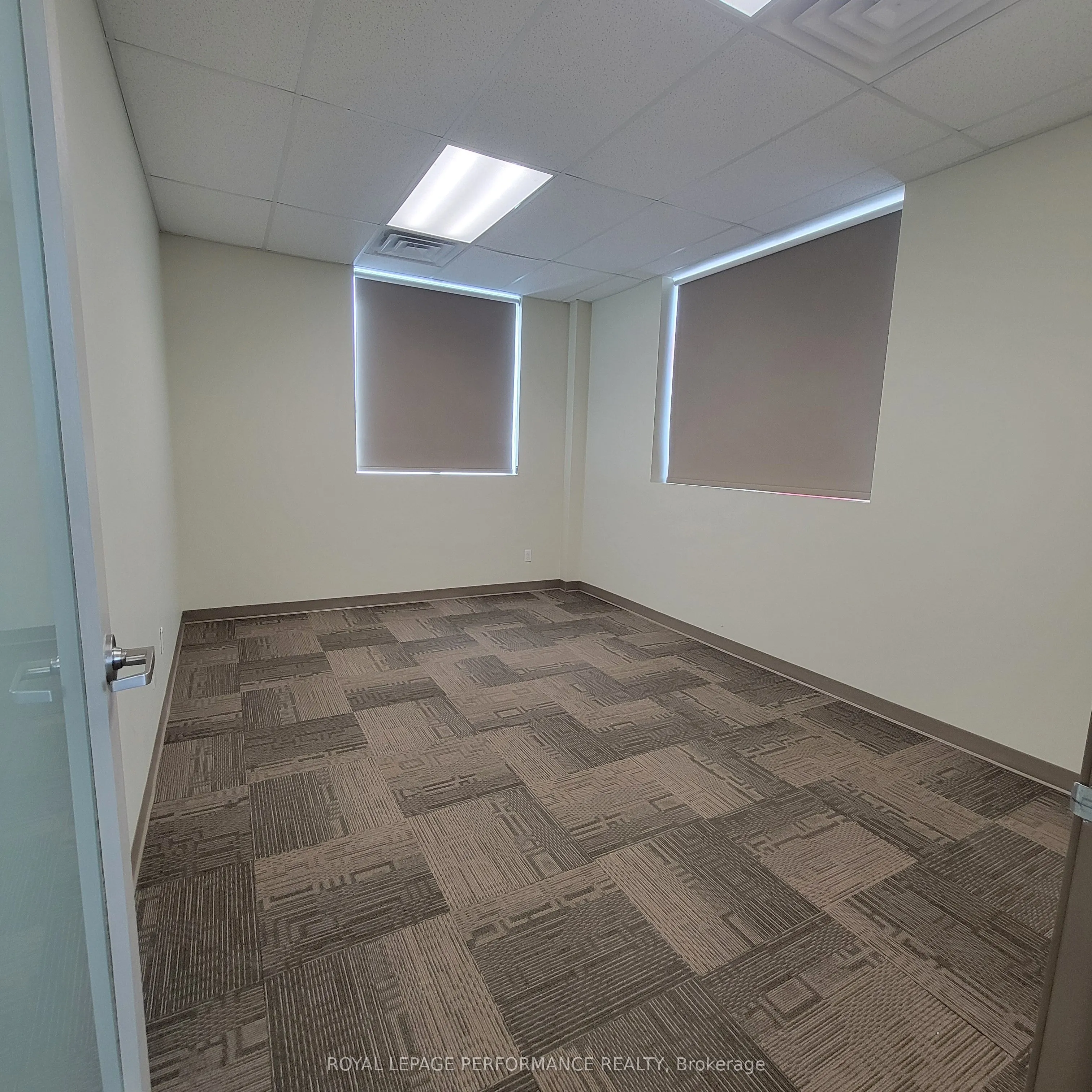 4471 INNES Road, #200