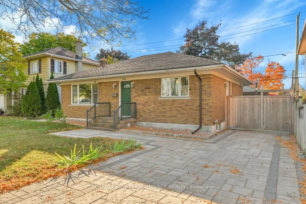 934 Smyth Road