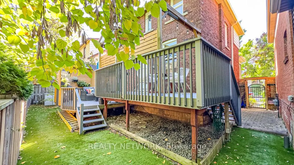 14 Glenside Avenue