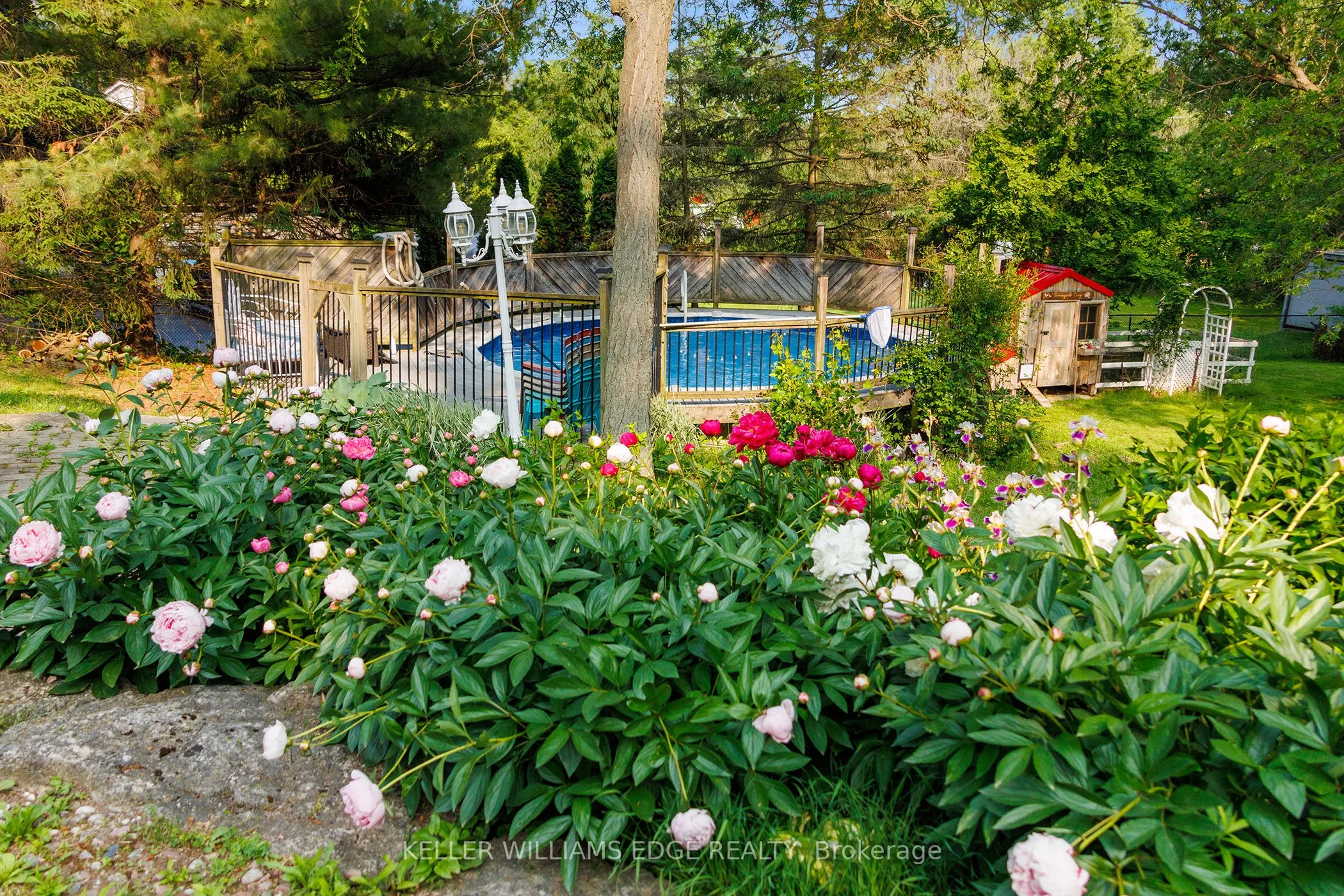 376 OLD GUELPH Road