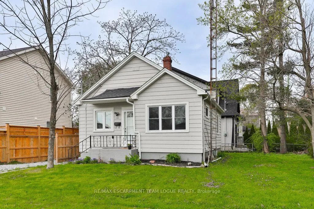 43 Grandview Drive