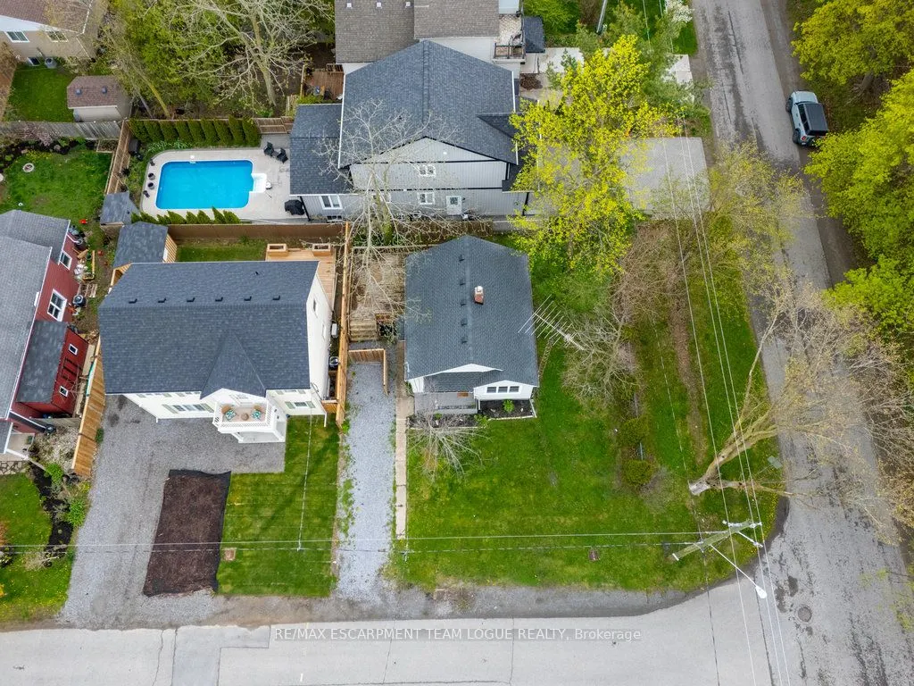 43 Grandview Drive