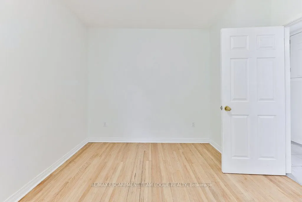 43 Grandview Drive