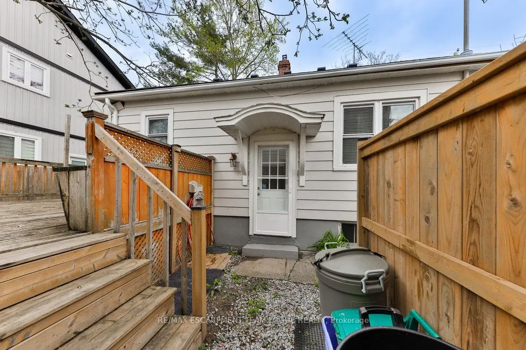43 Grandview Drive