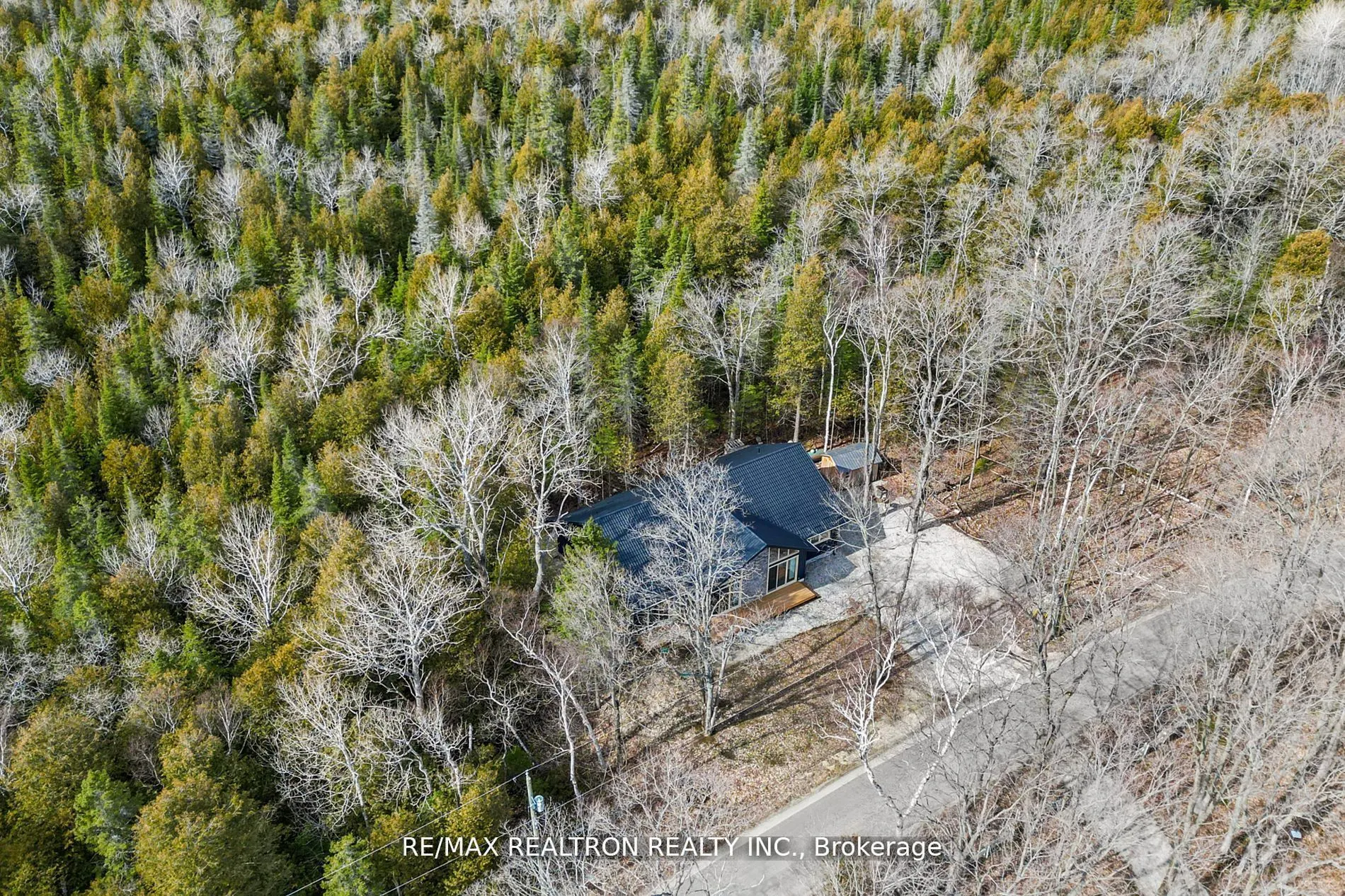 27 Whippoorwill Road
