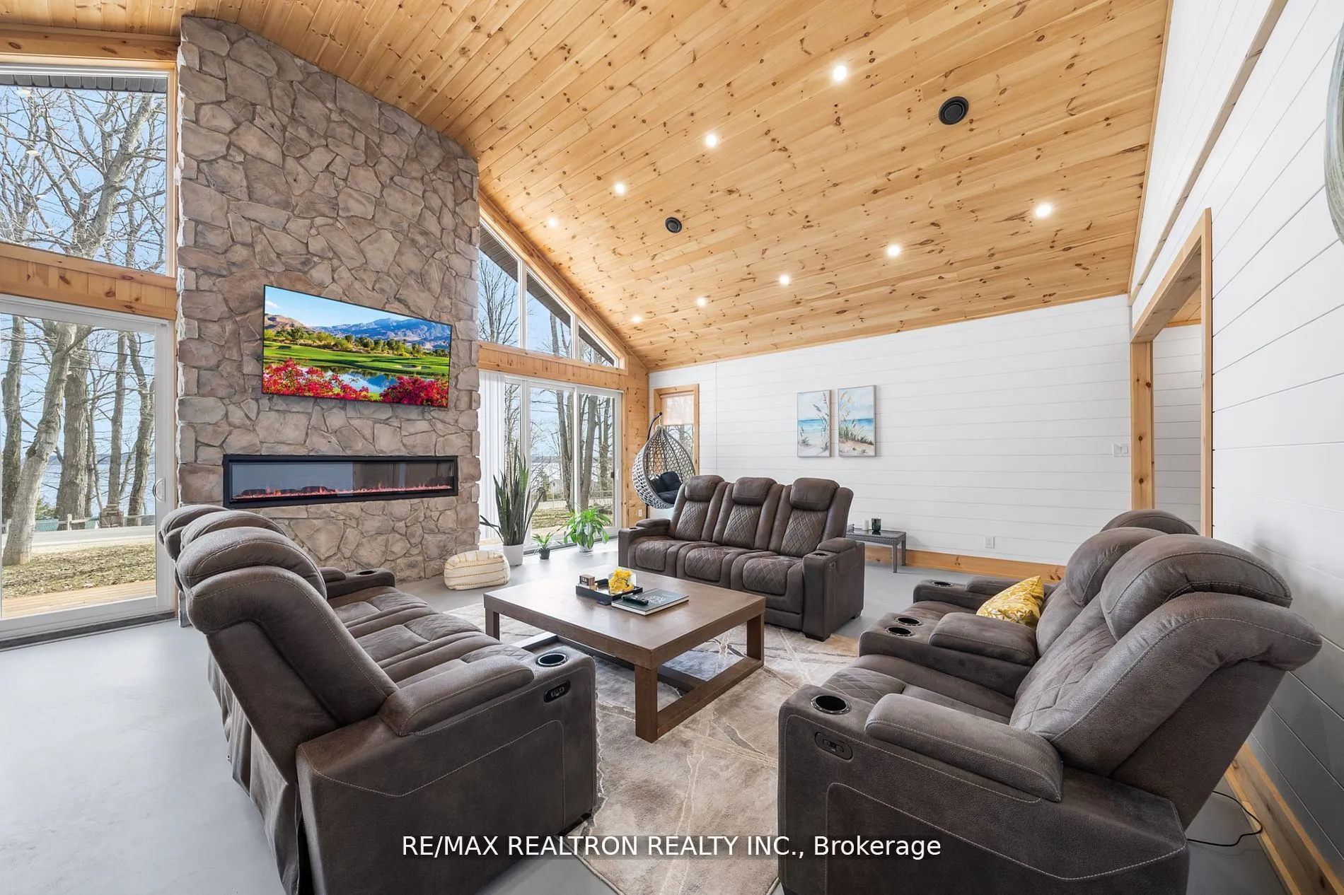 27 Whippoorwill Road