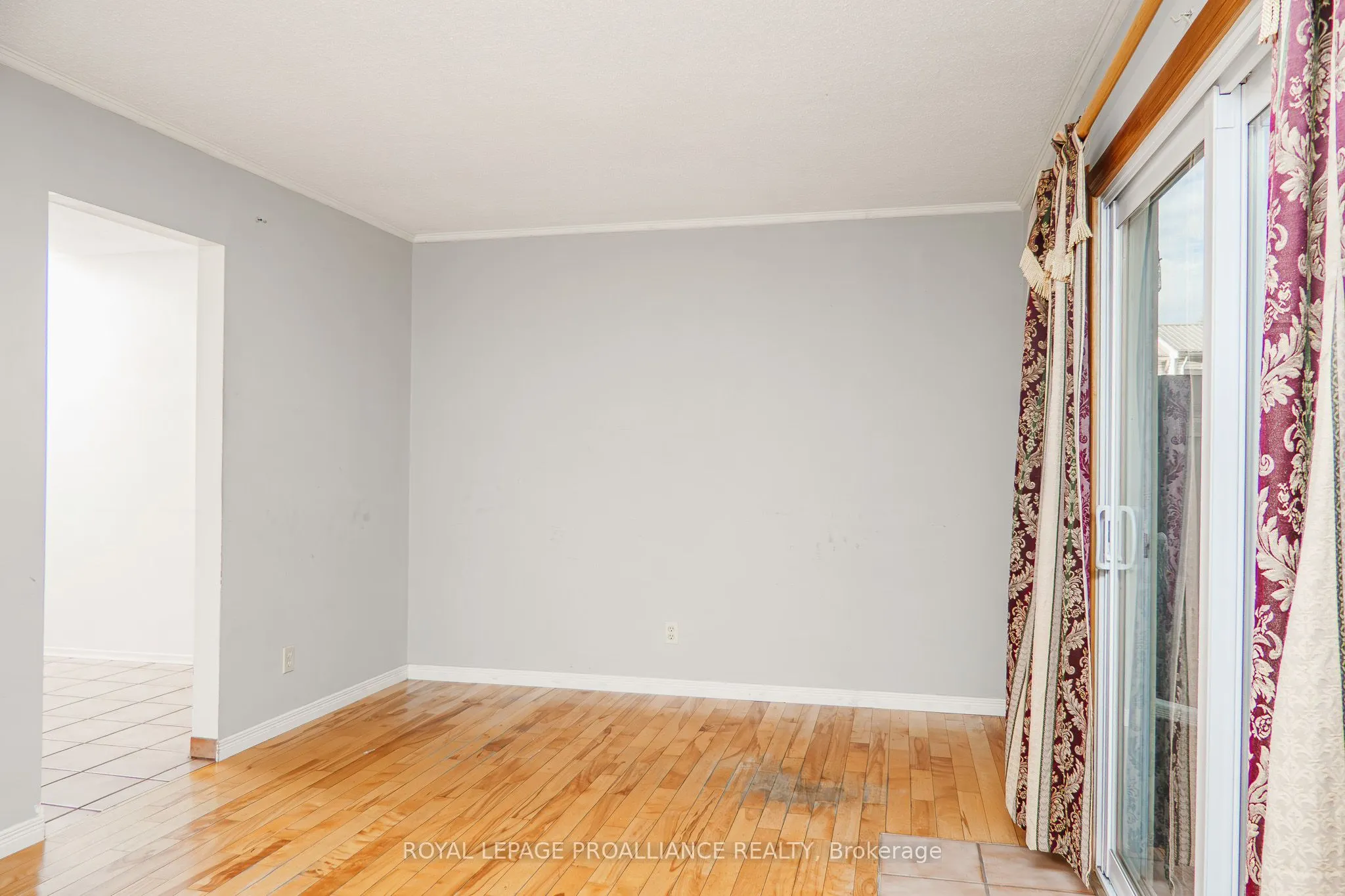 207D North Park Street, #39