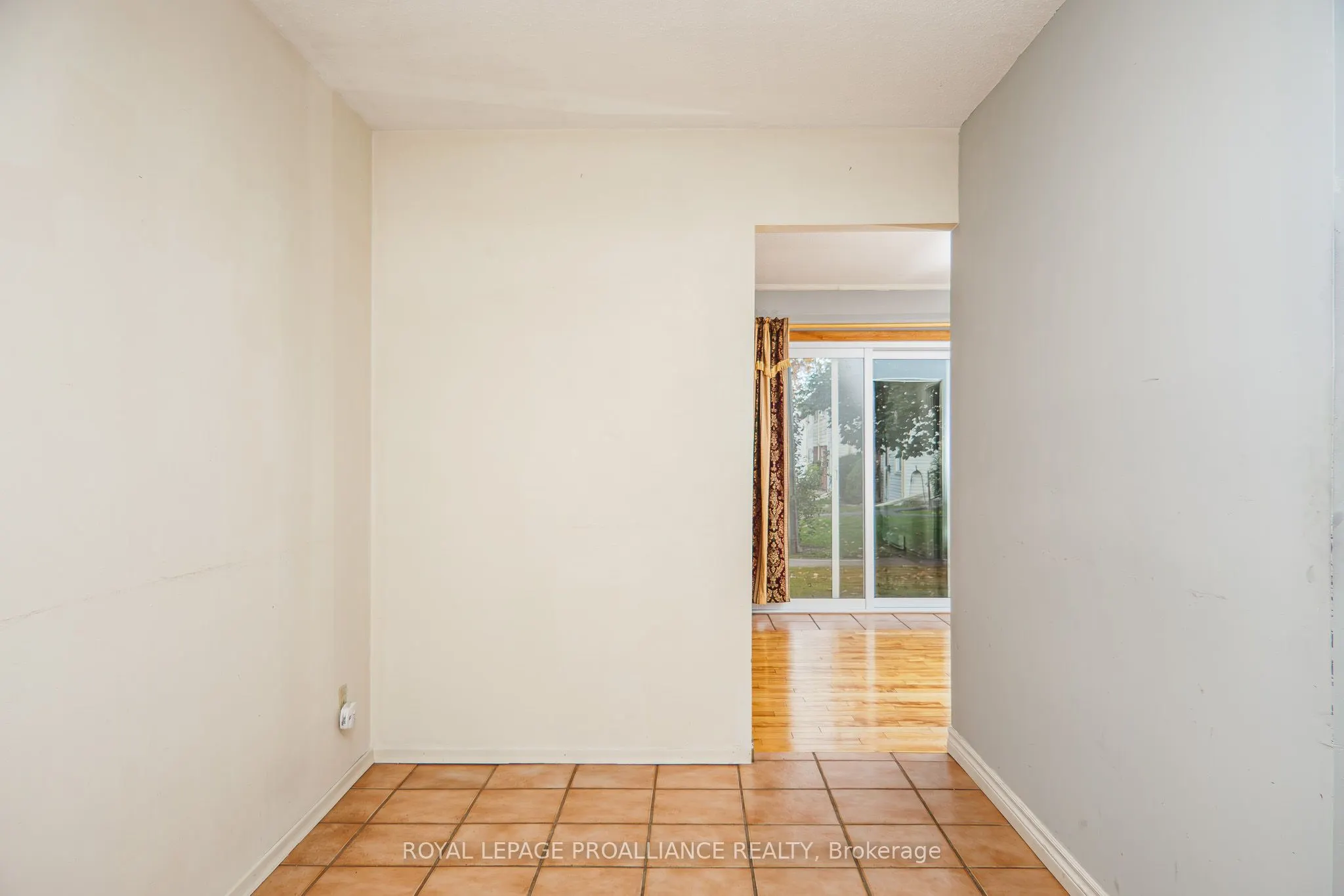 207D North Park Street, #39