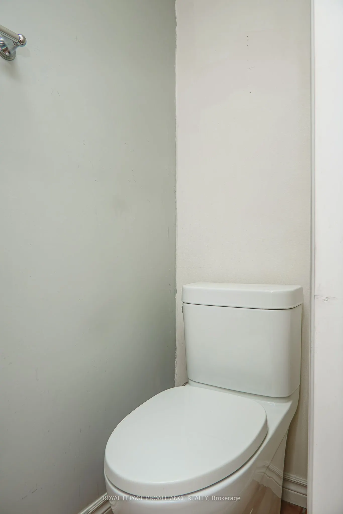 207D North Park Street, #39