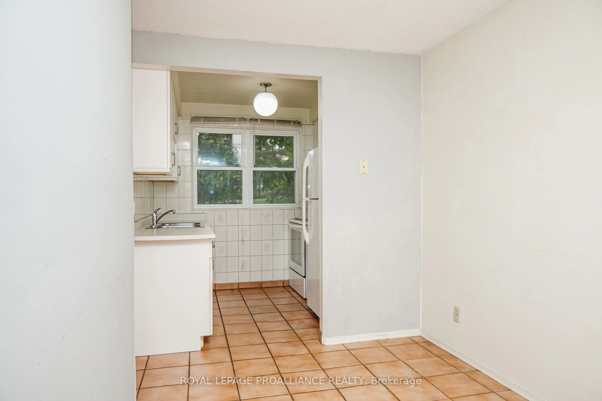 207D North Park Street, #39