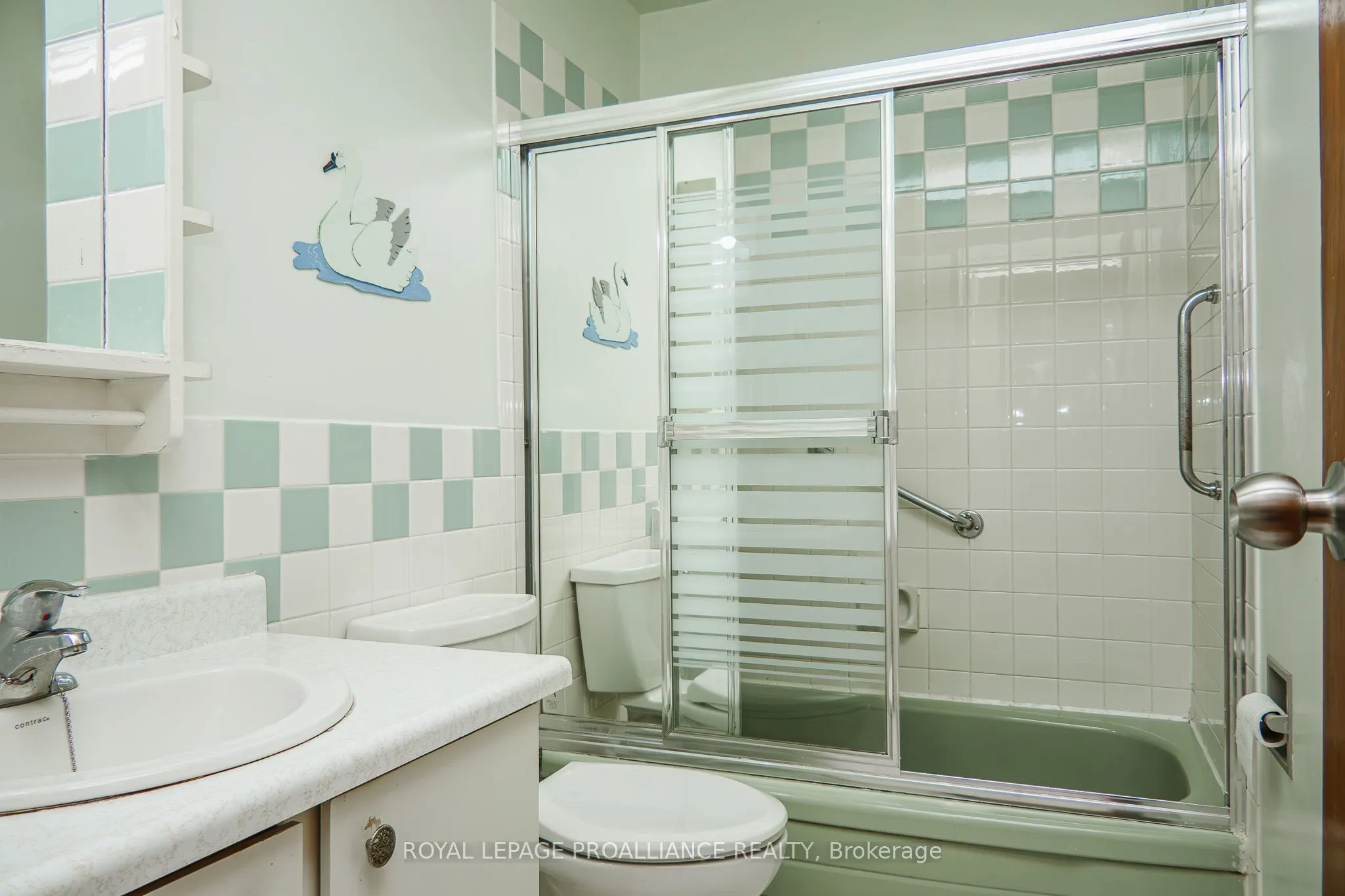 207D North Park Street, #39