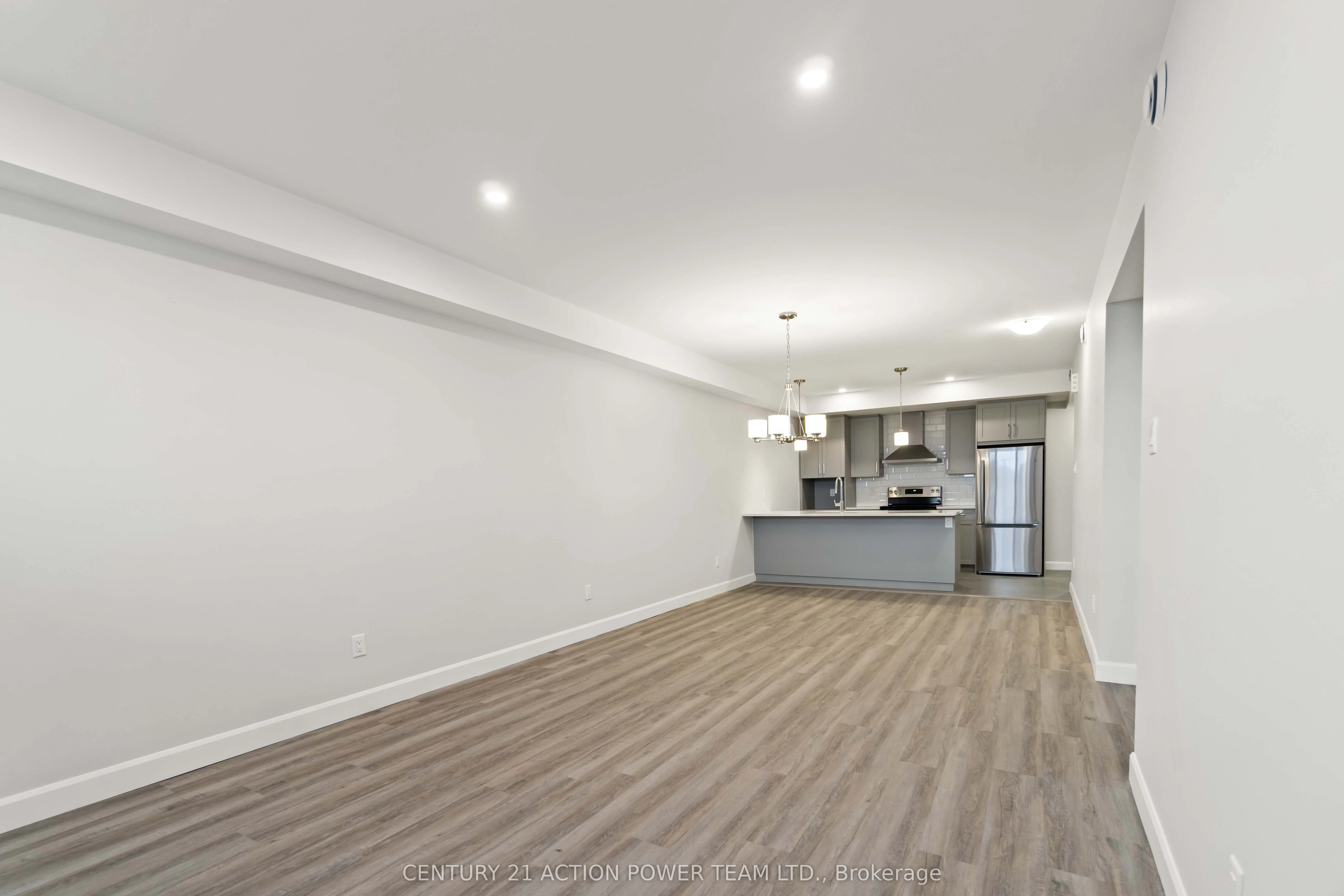 362 Hazel Crescent W, #A