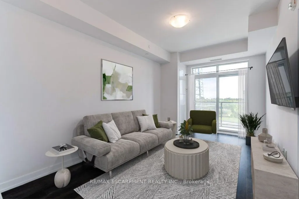 5055 Greenlane Road, #213