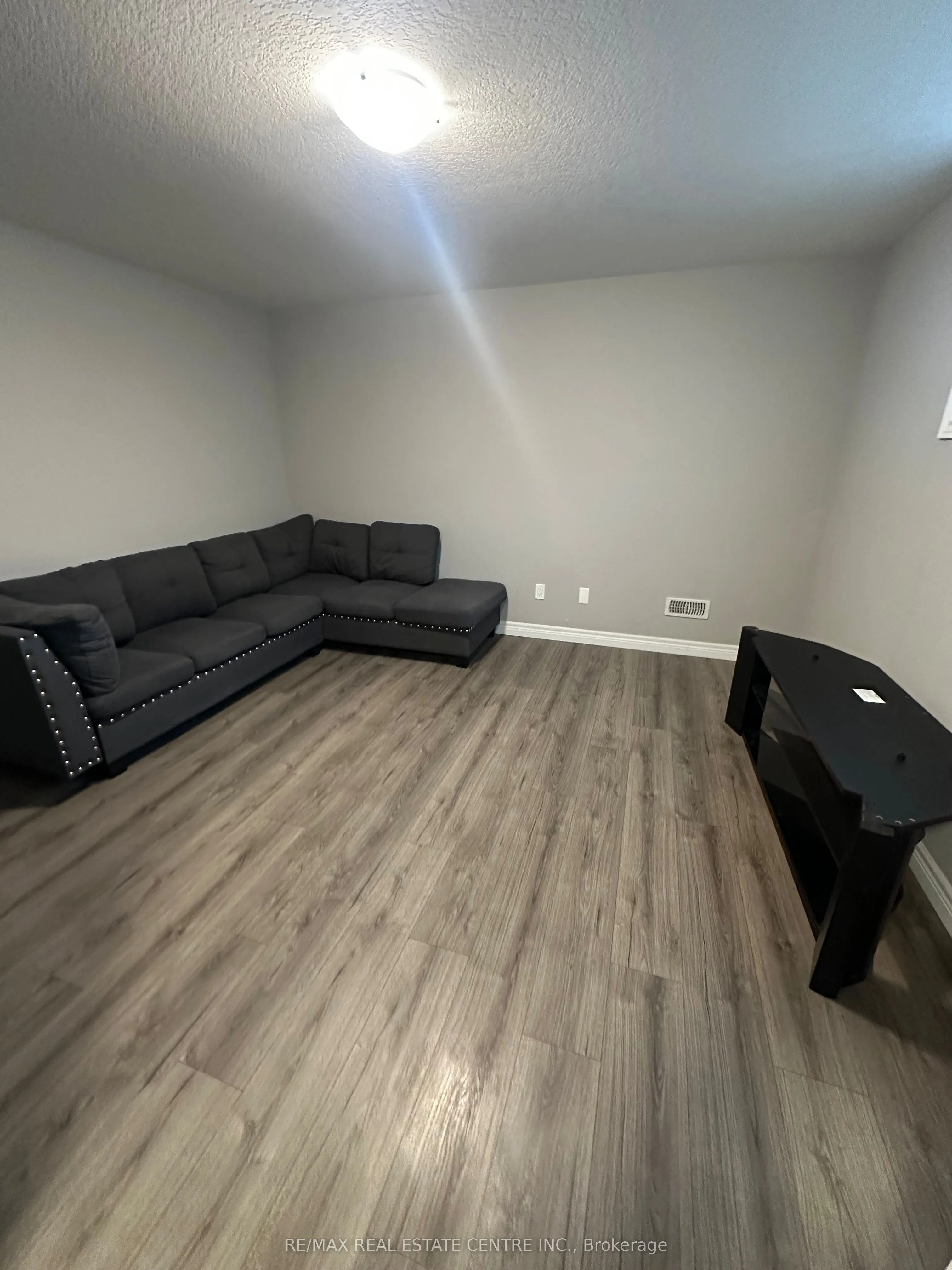 80 Georgina Street, #Basement