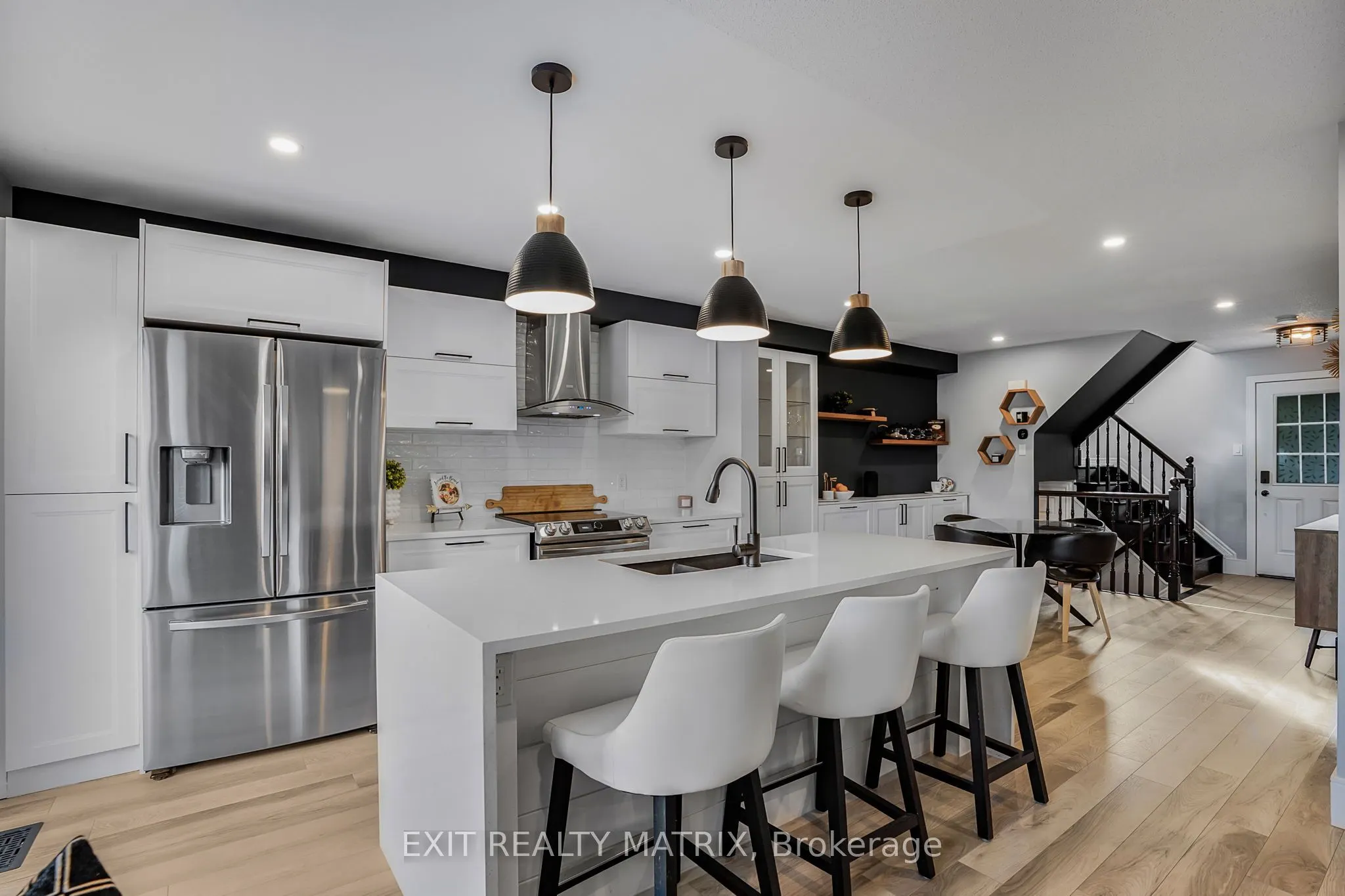 180 Soleil Avenue