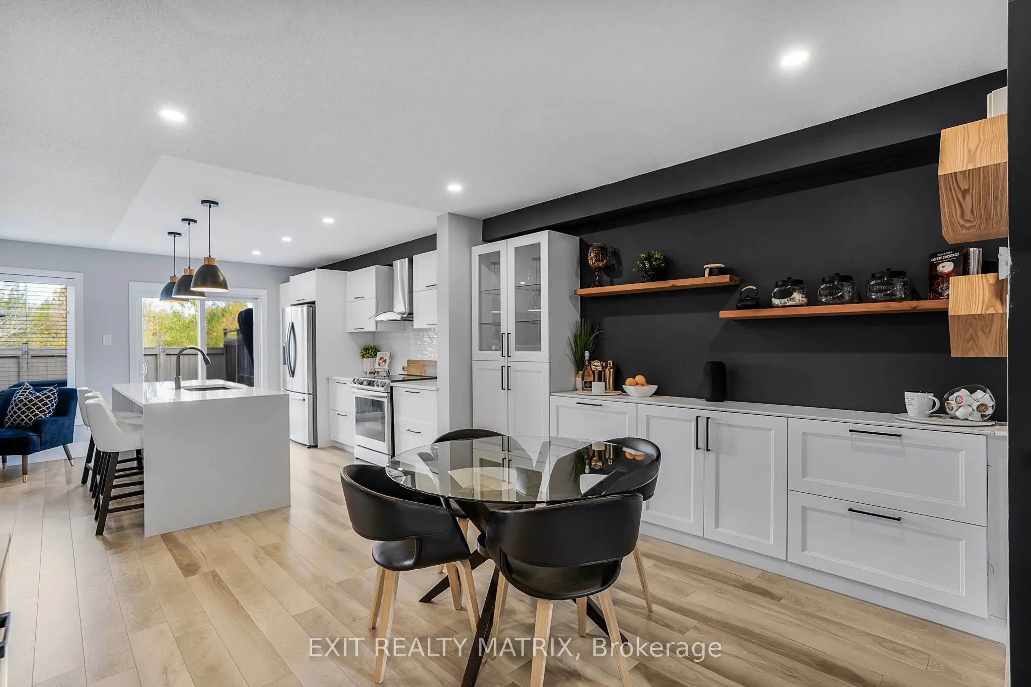 180 Soleil Avenue
