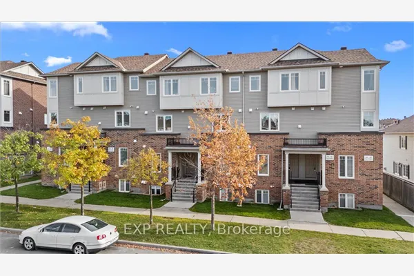 290 Espin Heights, #290